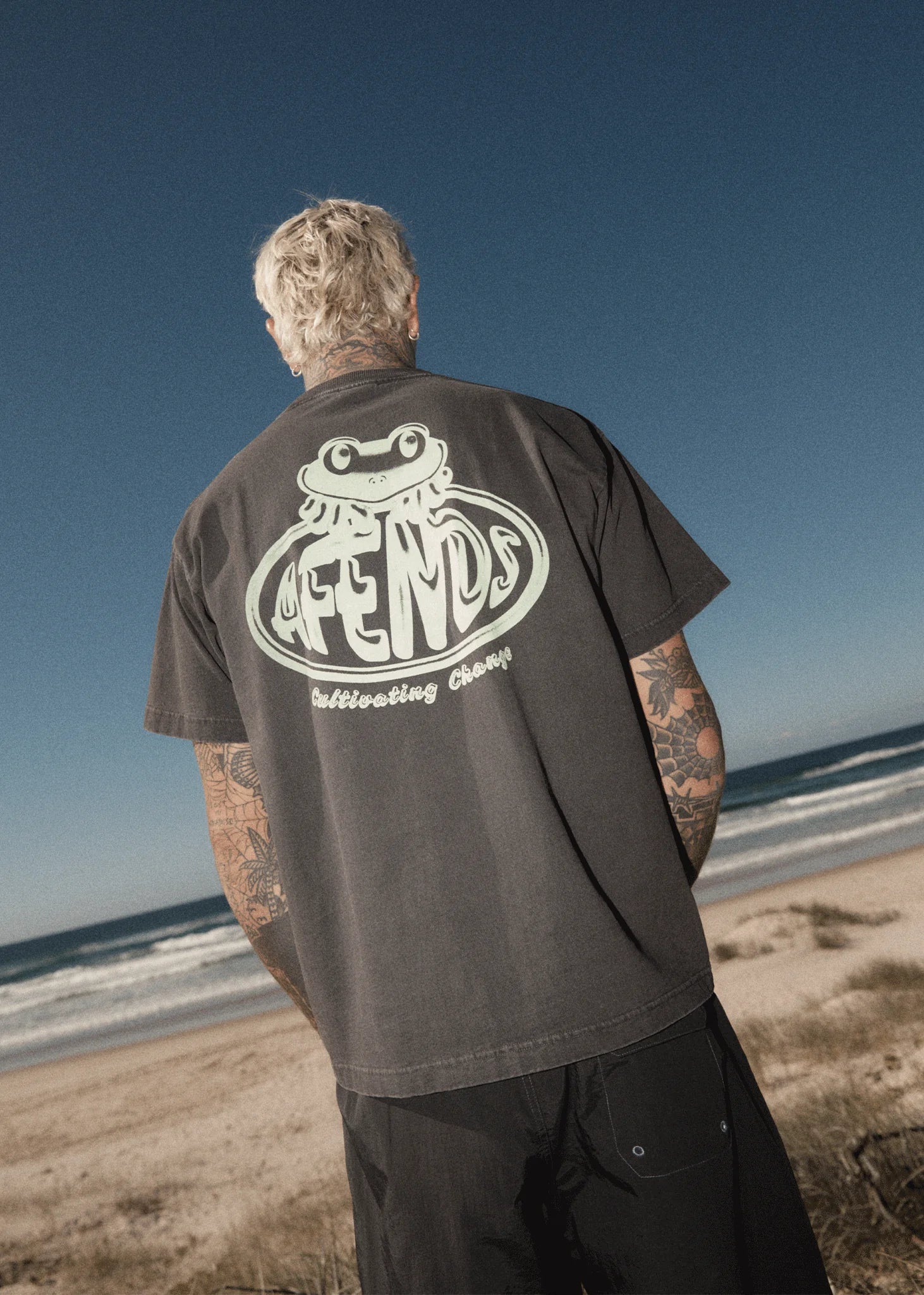 AFENDS Mens Frogga - Heavy Boxy Fit Tee - Stone Black - Image 3