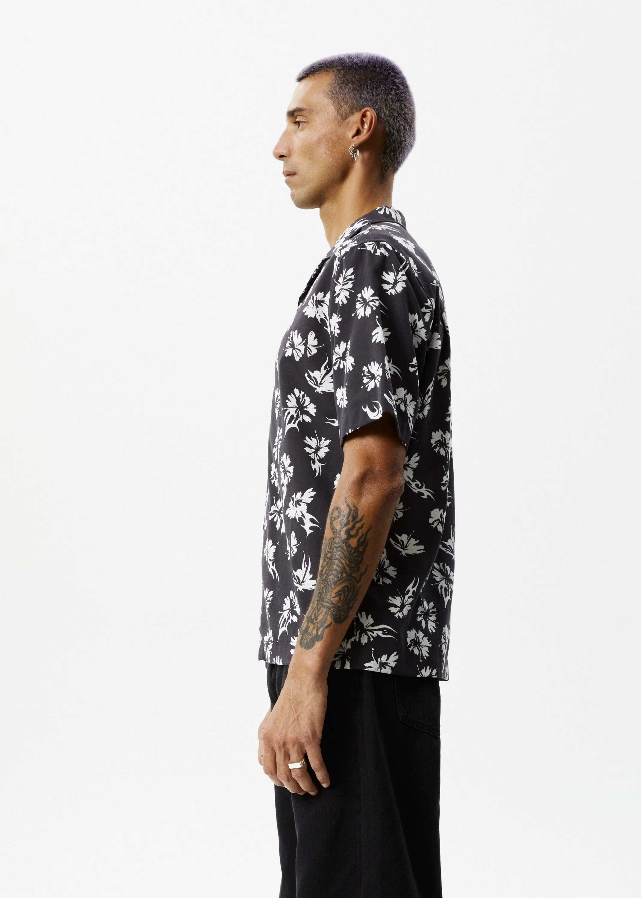 AFENDS Mens Hibiscus - Cuban Shirt - Black - Image 4