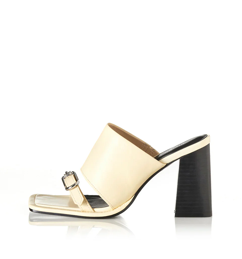 ALIAS MAE Womens Audie Mules in Buttermilk Leather - Image 2