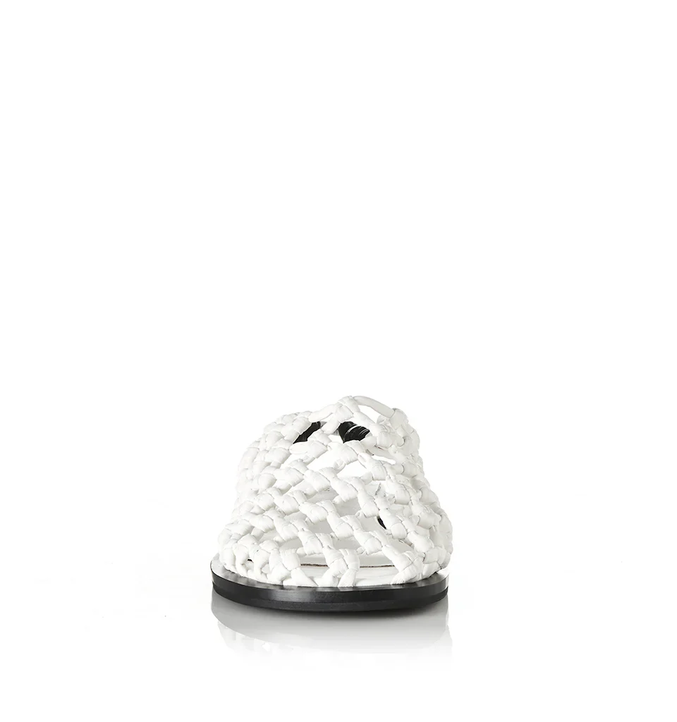 ALIAS MAE Womens Elki Sandal in Ivory - Image 5