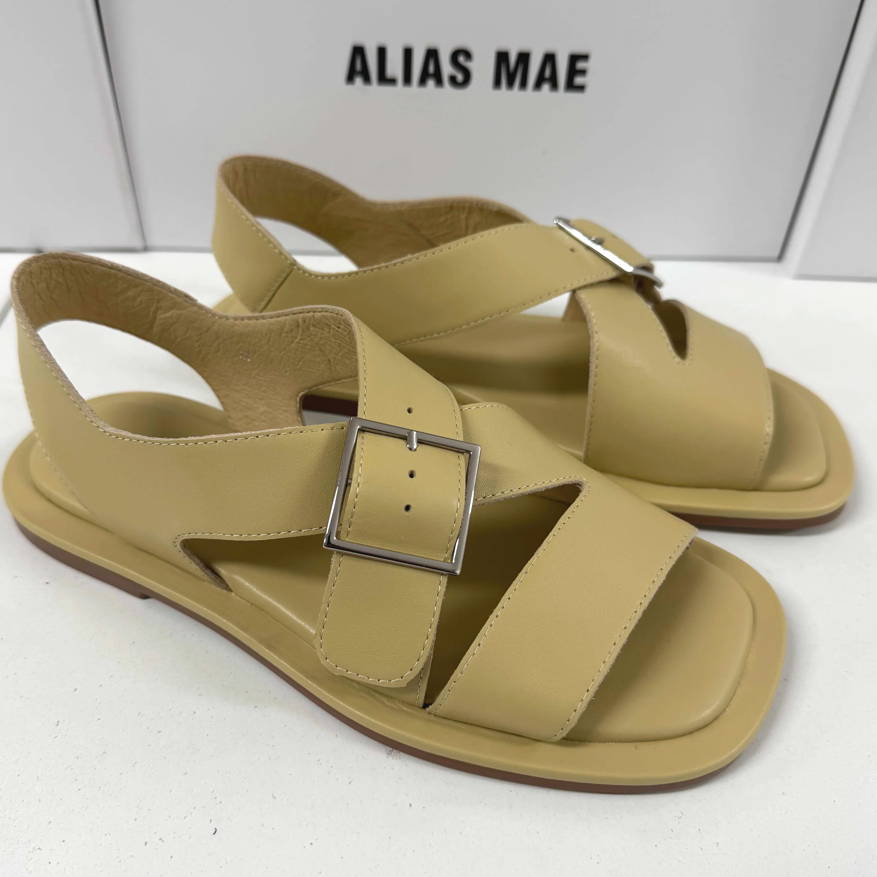 ALIAS MAE Womens Kerry Leather Sandals - Butter Leather - Image 3