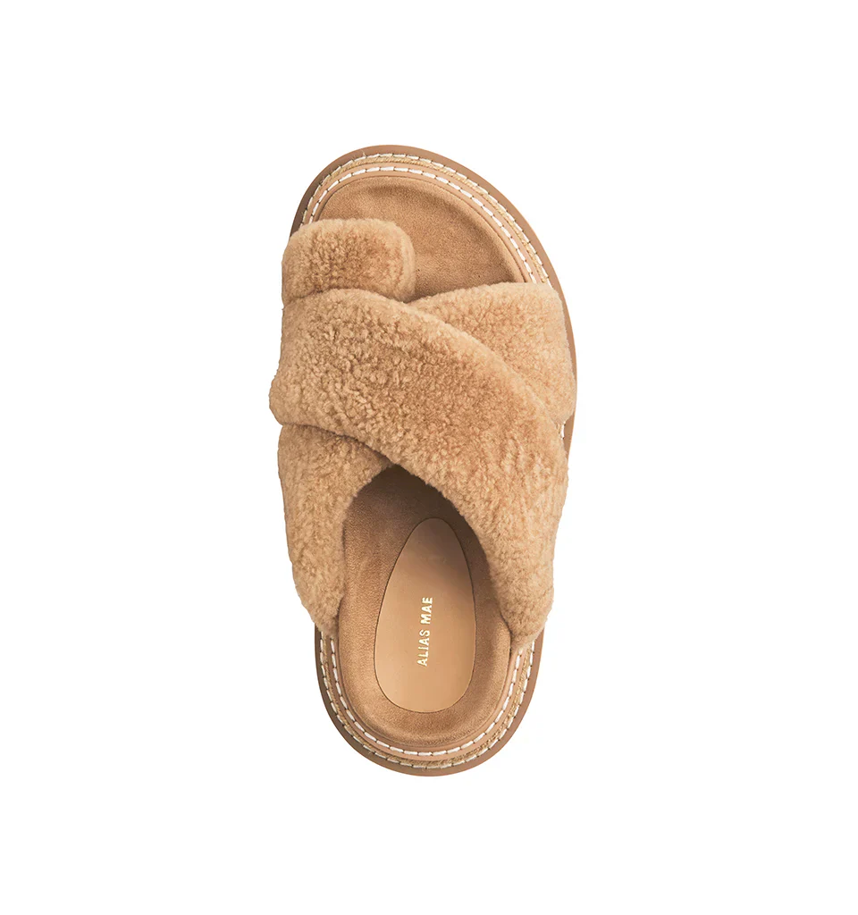 ALIAS MAE Womens Venga Sandals - Fawn Shearling - Image 6