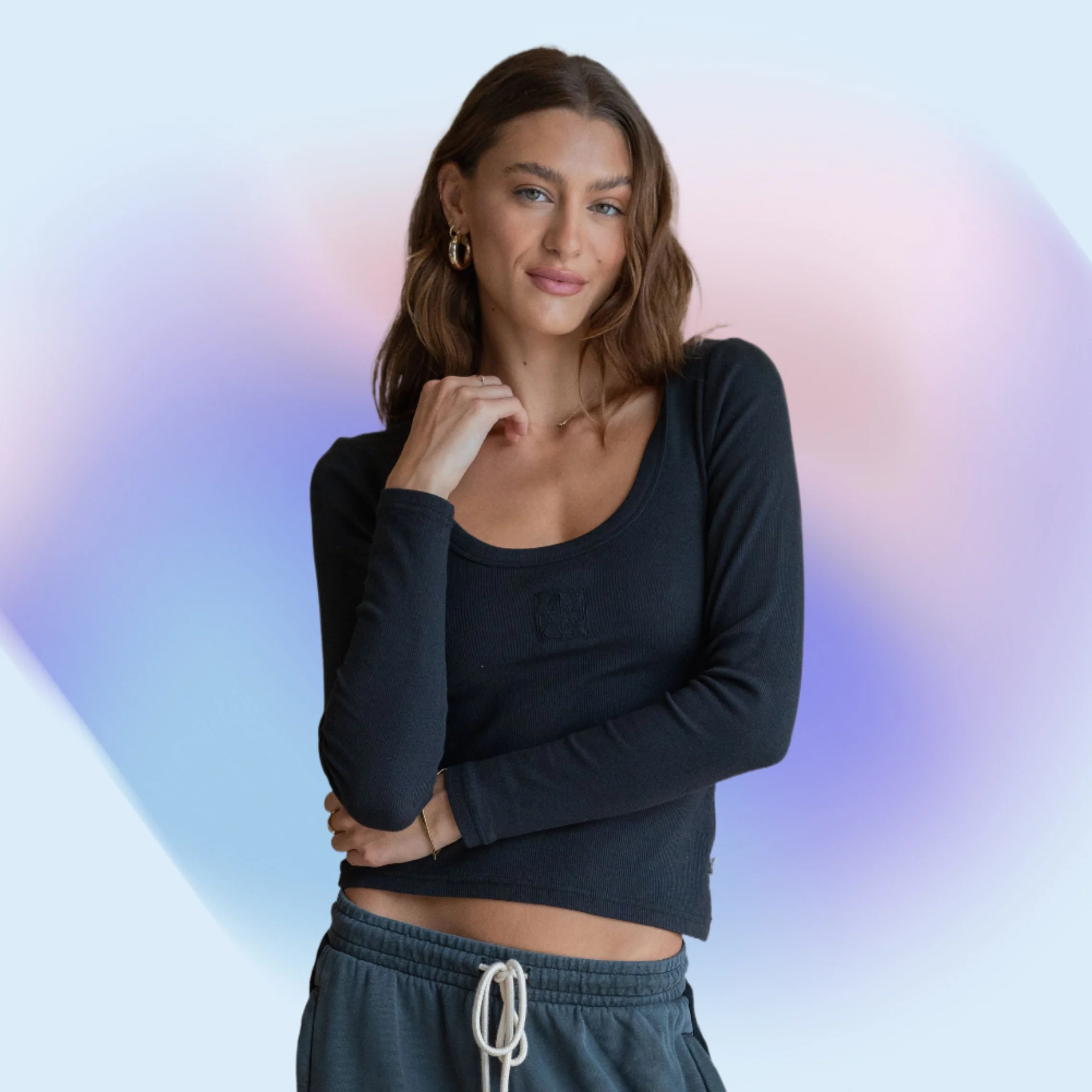 ARAMINTA JAMES Womens Monogram Long Sleeve Top Noir - Image 8