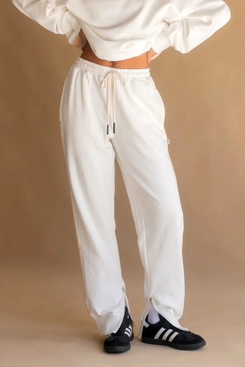 ARAMINTA JAMES Womens Riviera Sweatpant - Snow - Image 4
