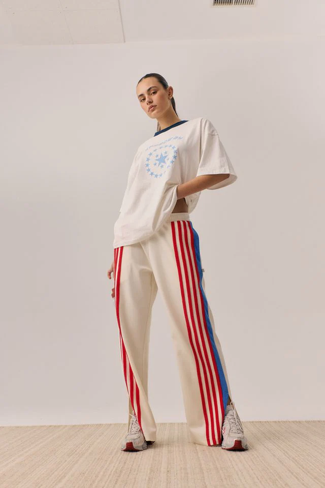ARAMINTA JAMES Womens Speedway Oversized Tee in Snow - Image 10