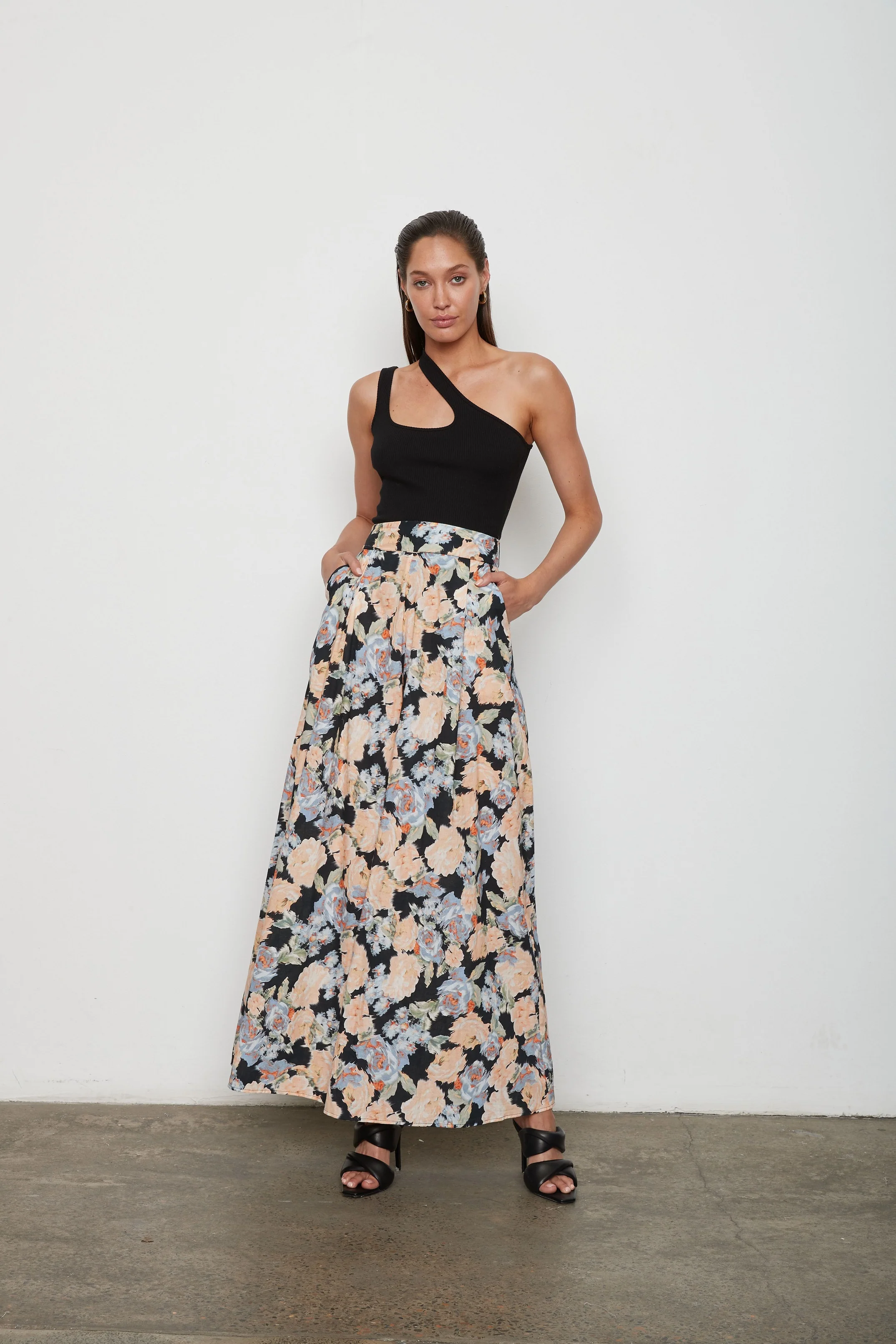 Atoir WOMENS THE BARBADOS PANT - DARK BLOOM - Image 3