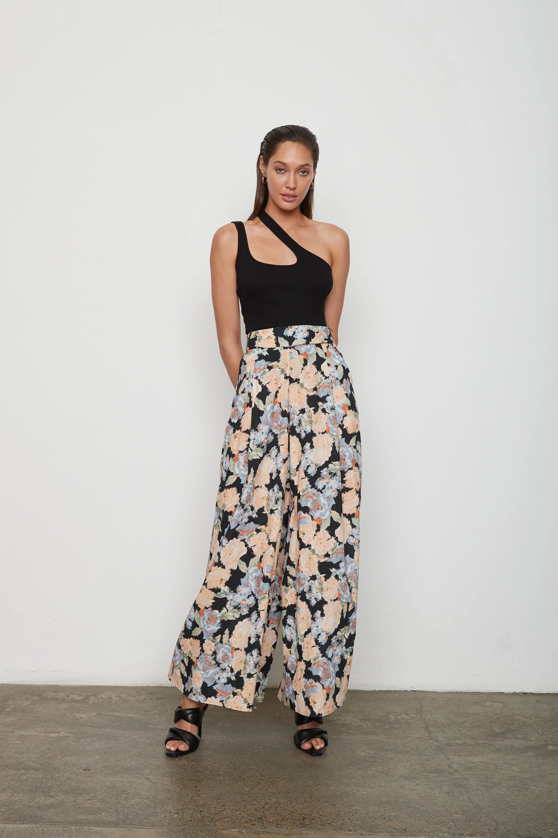 Atoir WOMENS THE BARBADOS PANT - DARK BLOOM - Image 6