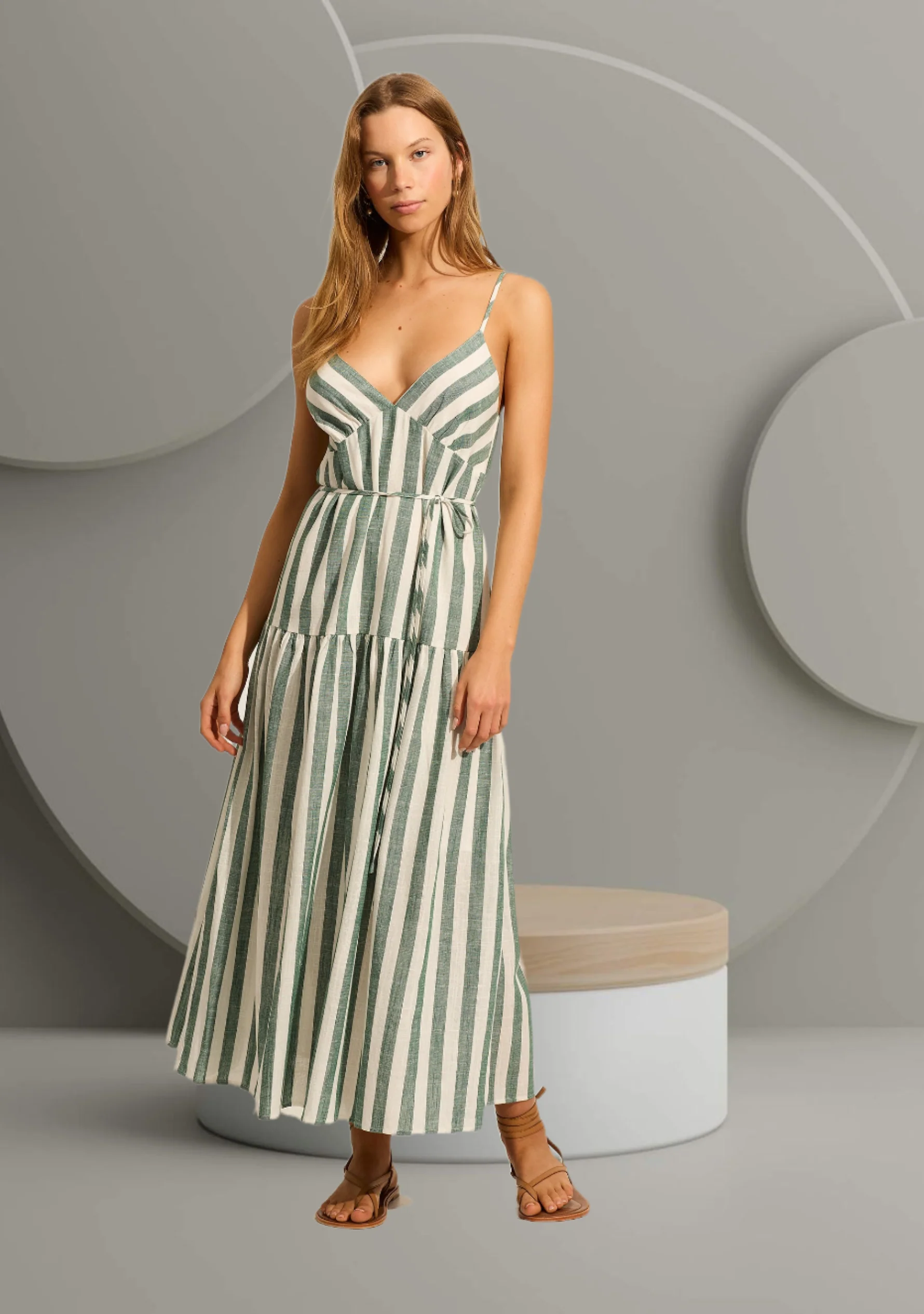 AUGUSTE THE LABEL Womens Elowen Maxi Dress - Forest Green - Image 2