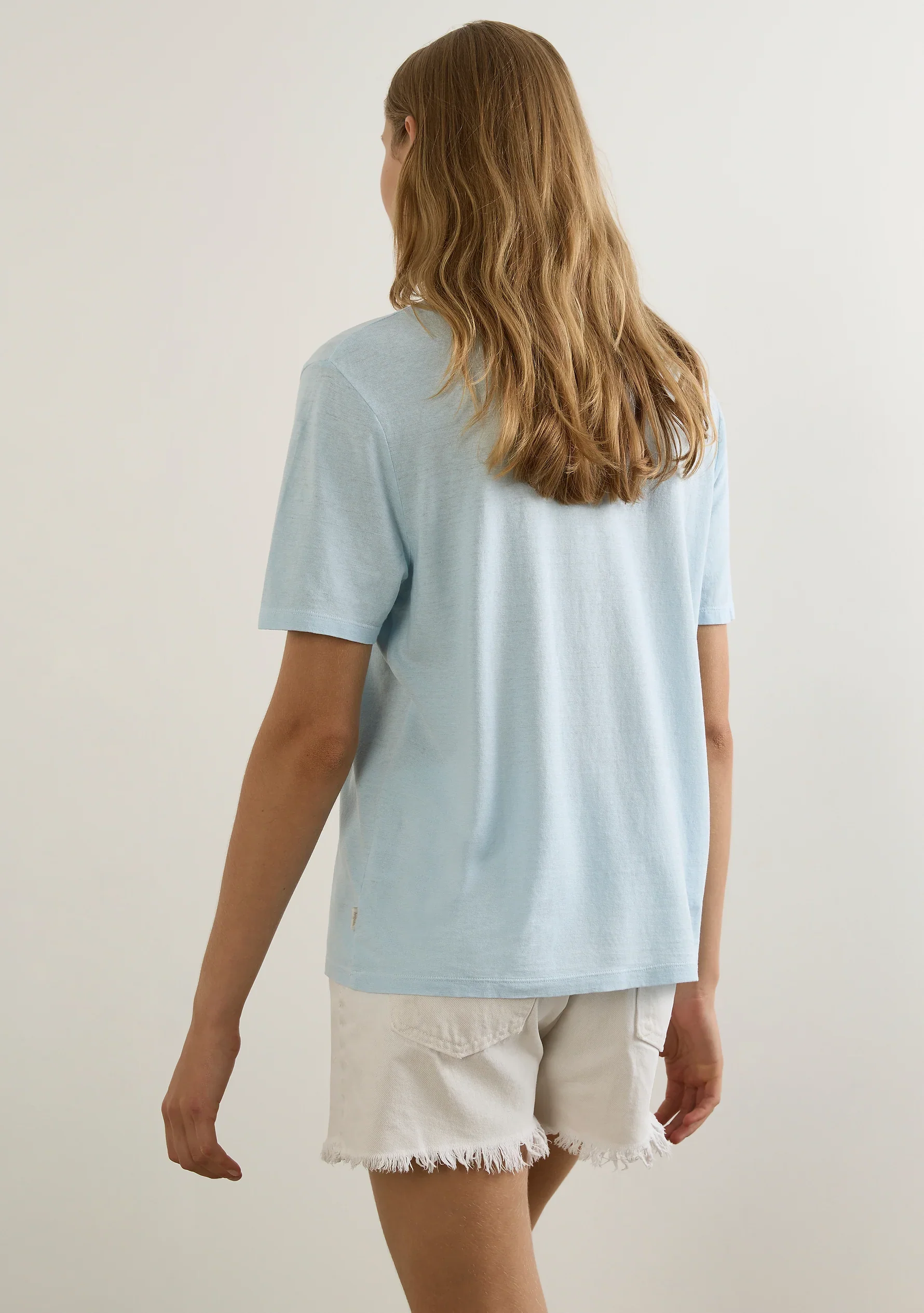 AUGUSTE THE LABEL Womens Sol Classic Tee in Sky Blue - Image 2