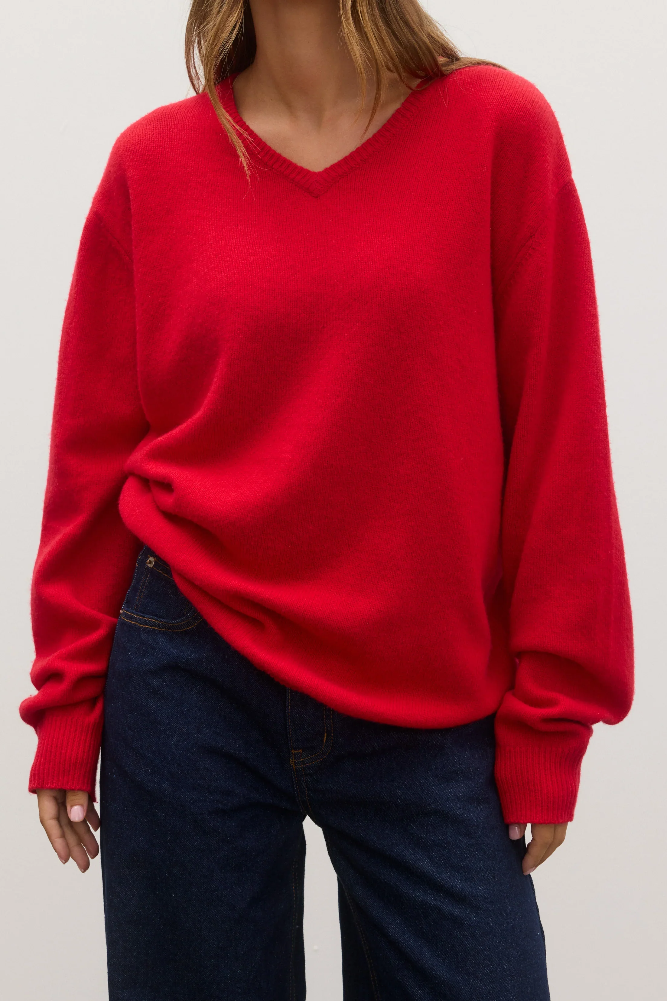 BAYSE BRAND Womens Billie V-Neck Sweater in Cherry Red - Image 3