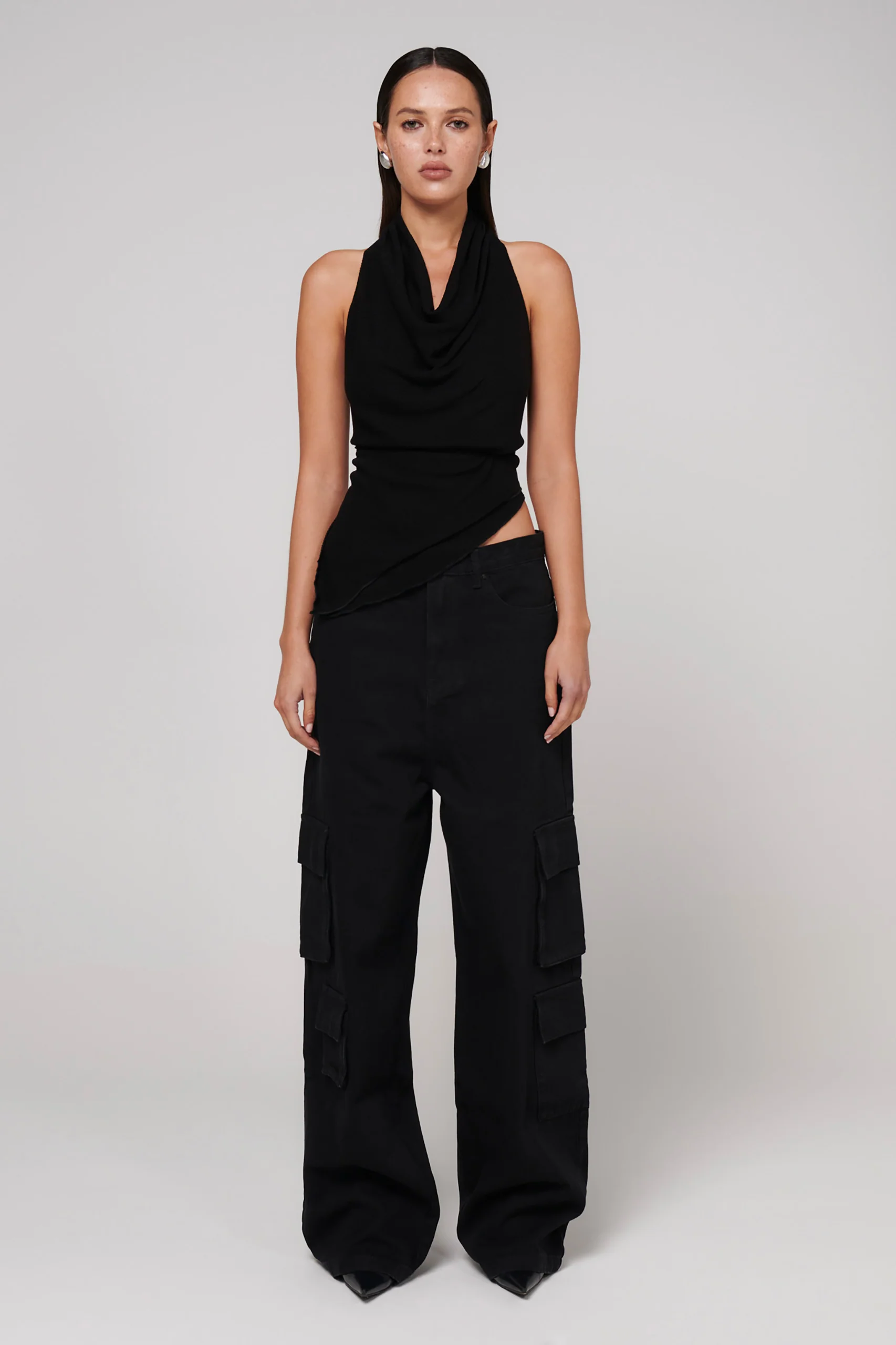 BAYSE BRAND Womens Cerise Halter Top - Black - Image 2