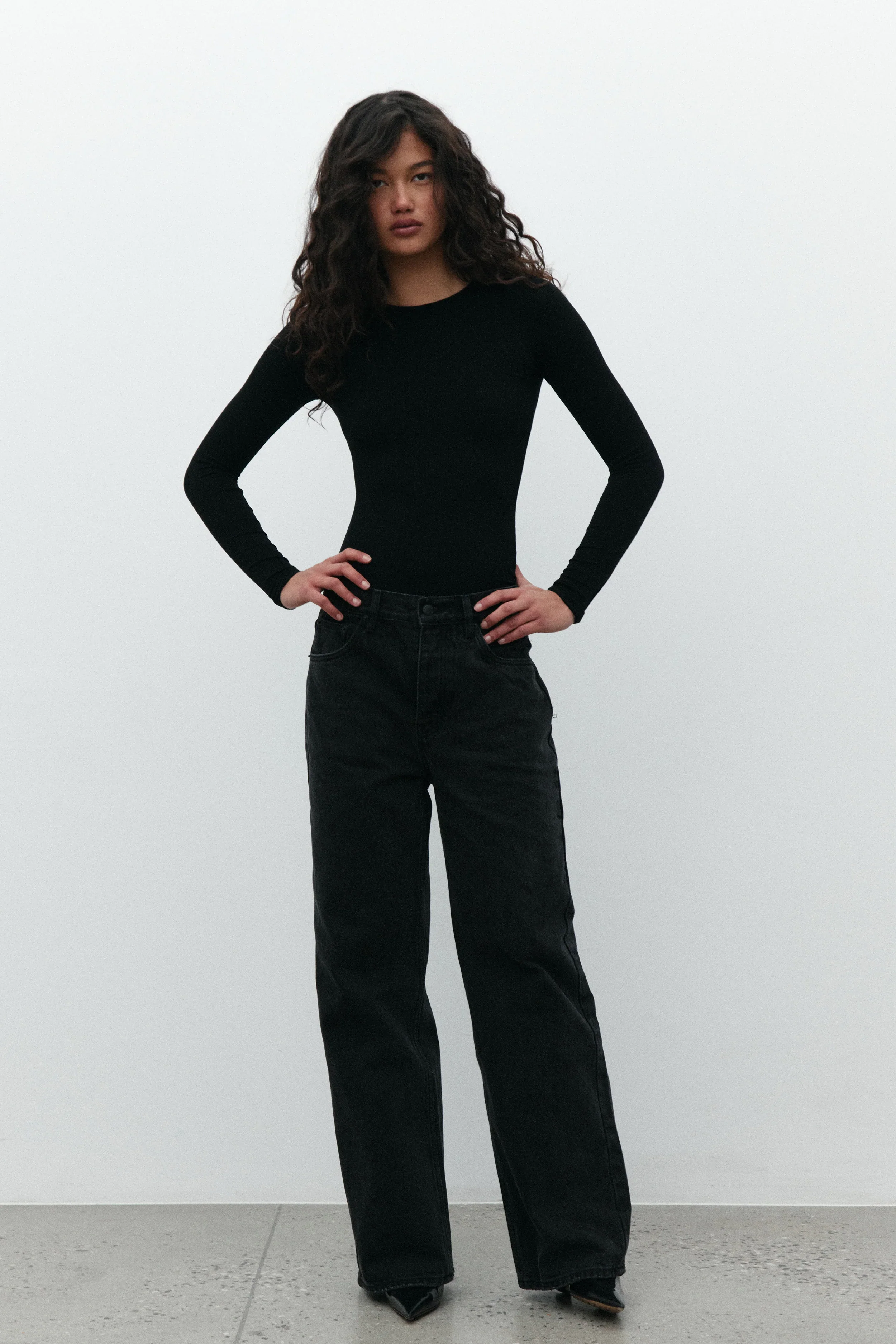 BAYSE BRAND Womens Elise Long Sleeve Bodysuit - Black - Image 3