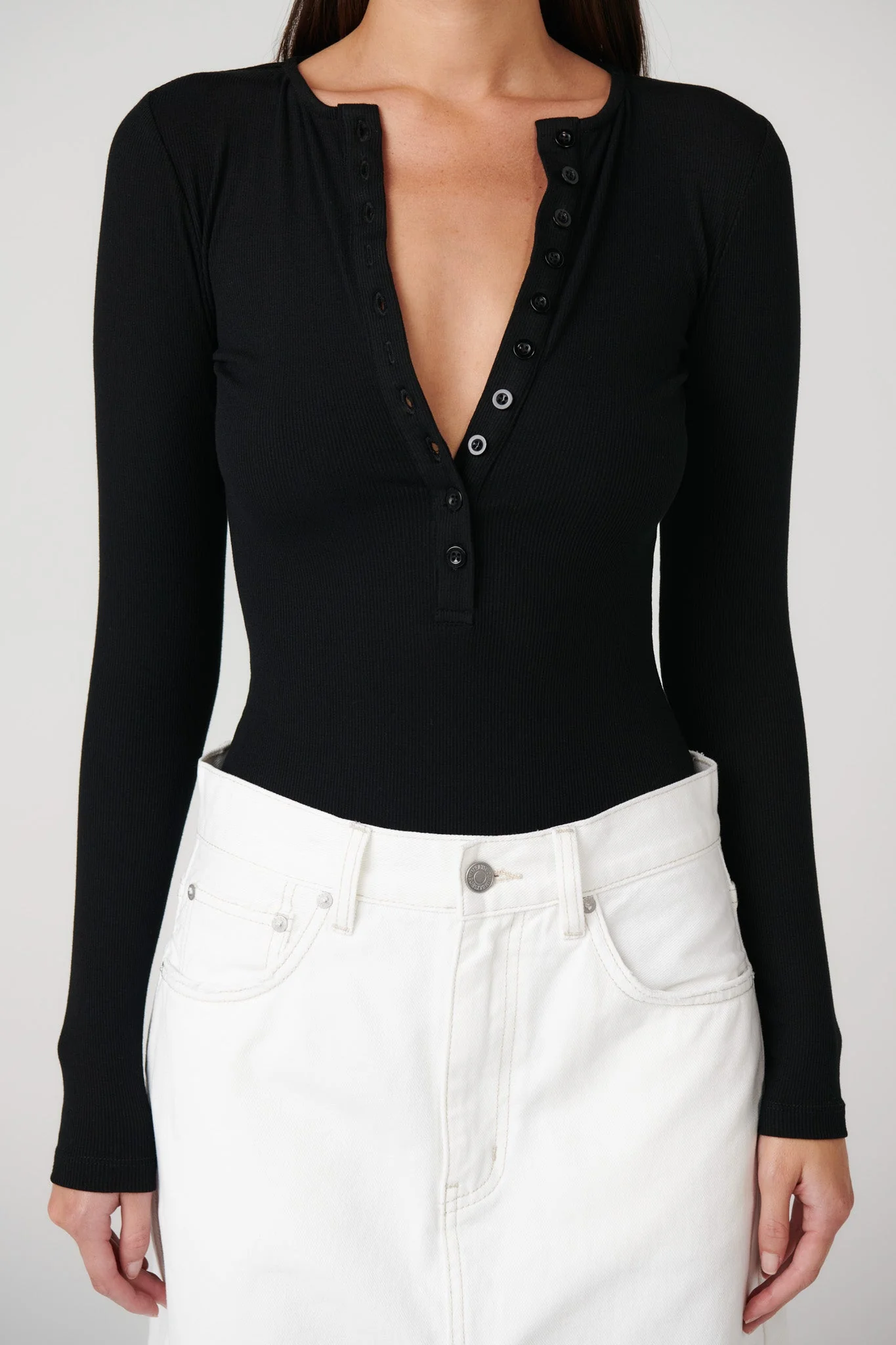 Bayse Brand Womens Lara Long Sleeve Crew Neck Button Down Bodysuit Black - Image 7