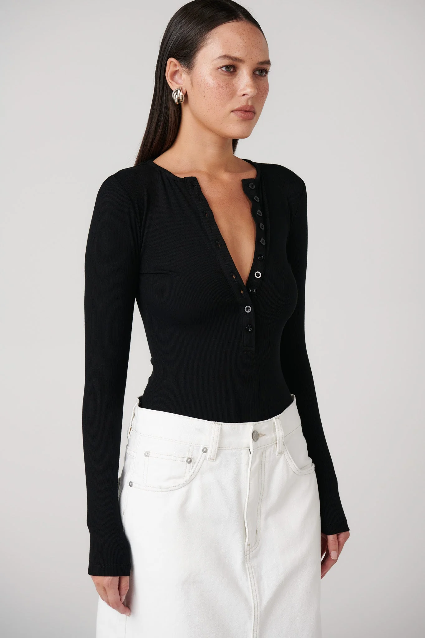 Bayse Brand Womens Lara Long Sleeve Crew Neck Button Down Bodysuit Black - Image 9