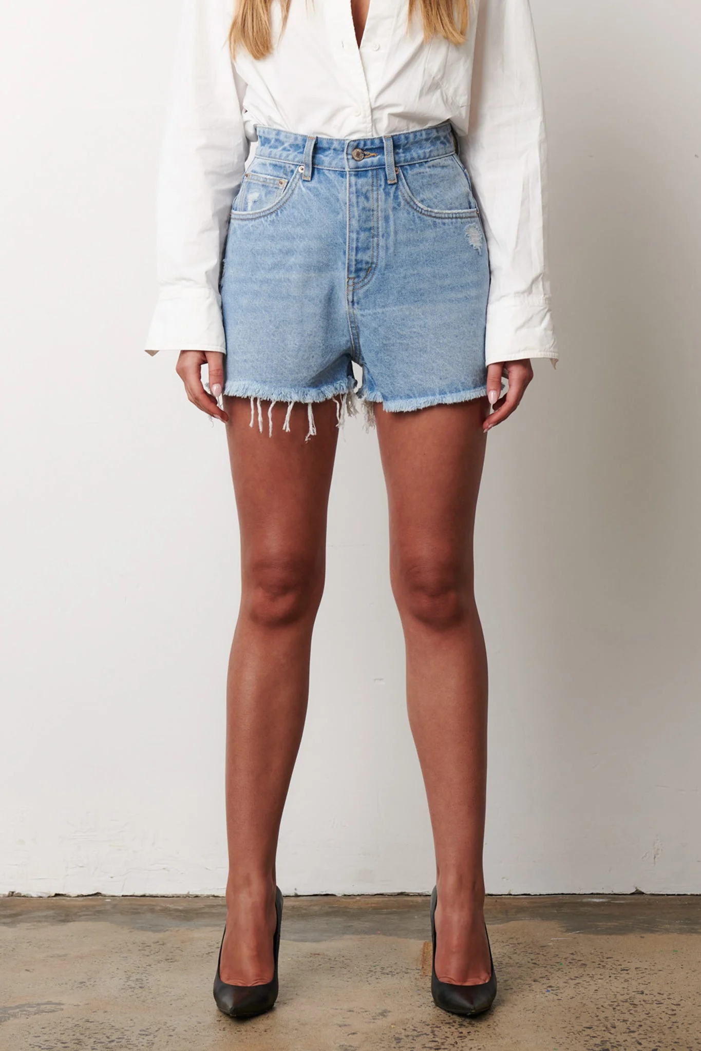 BAYSE BRAND Womens Malibu Denim Short - Hollywood Blue - Image 2