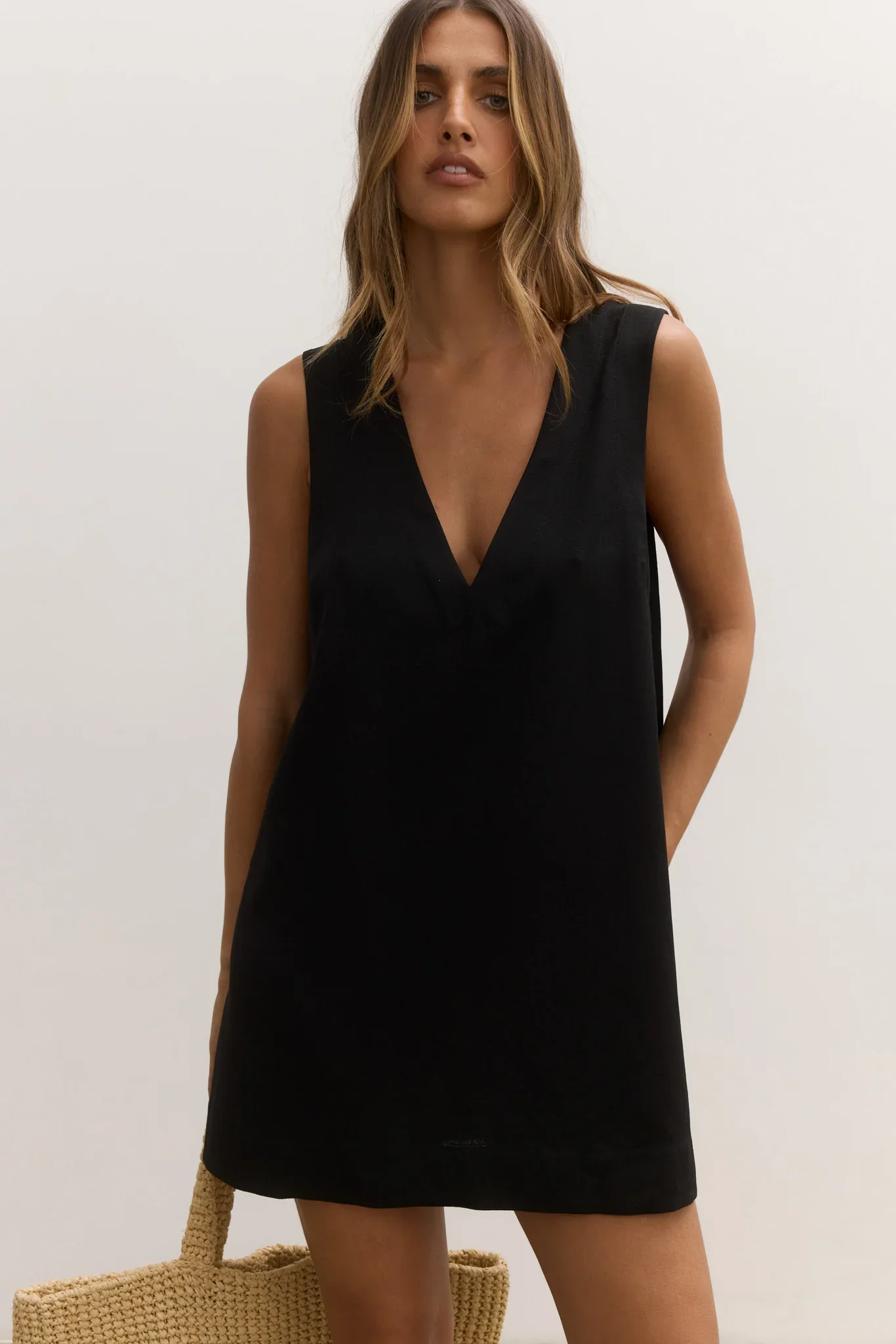BAYSE BRAND Womens Skylar Dress Black - Image 5