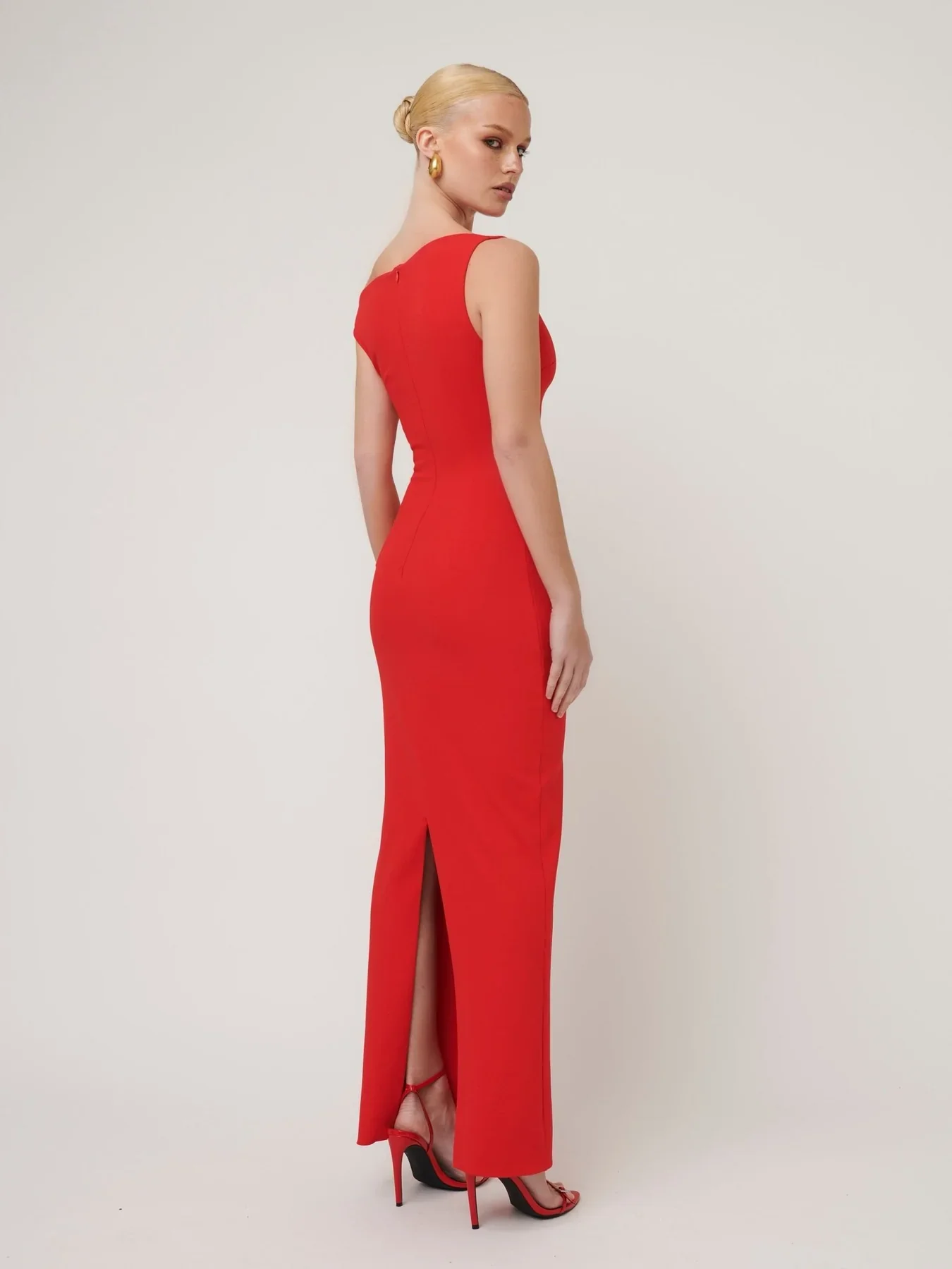 EFFIE KATS Inaya Gown - Red – Formal Event Dress Evening Wear - Image 2