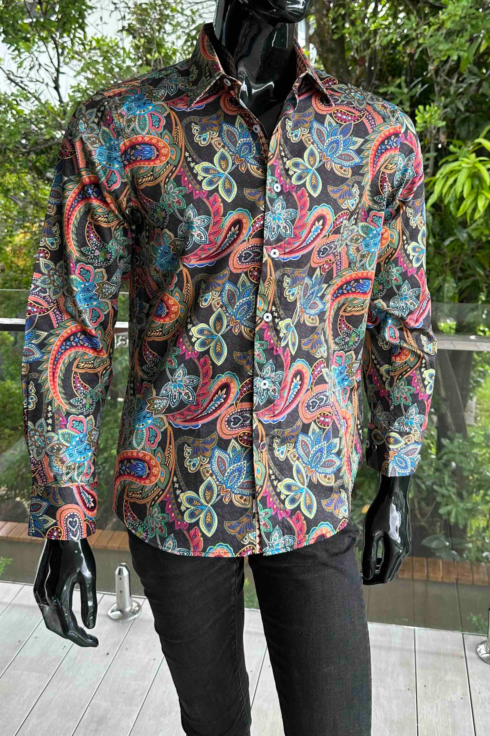 ENGLISH LAUNDRY Mens Burnley Long Sleeve Shirt in Black - Image 4