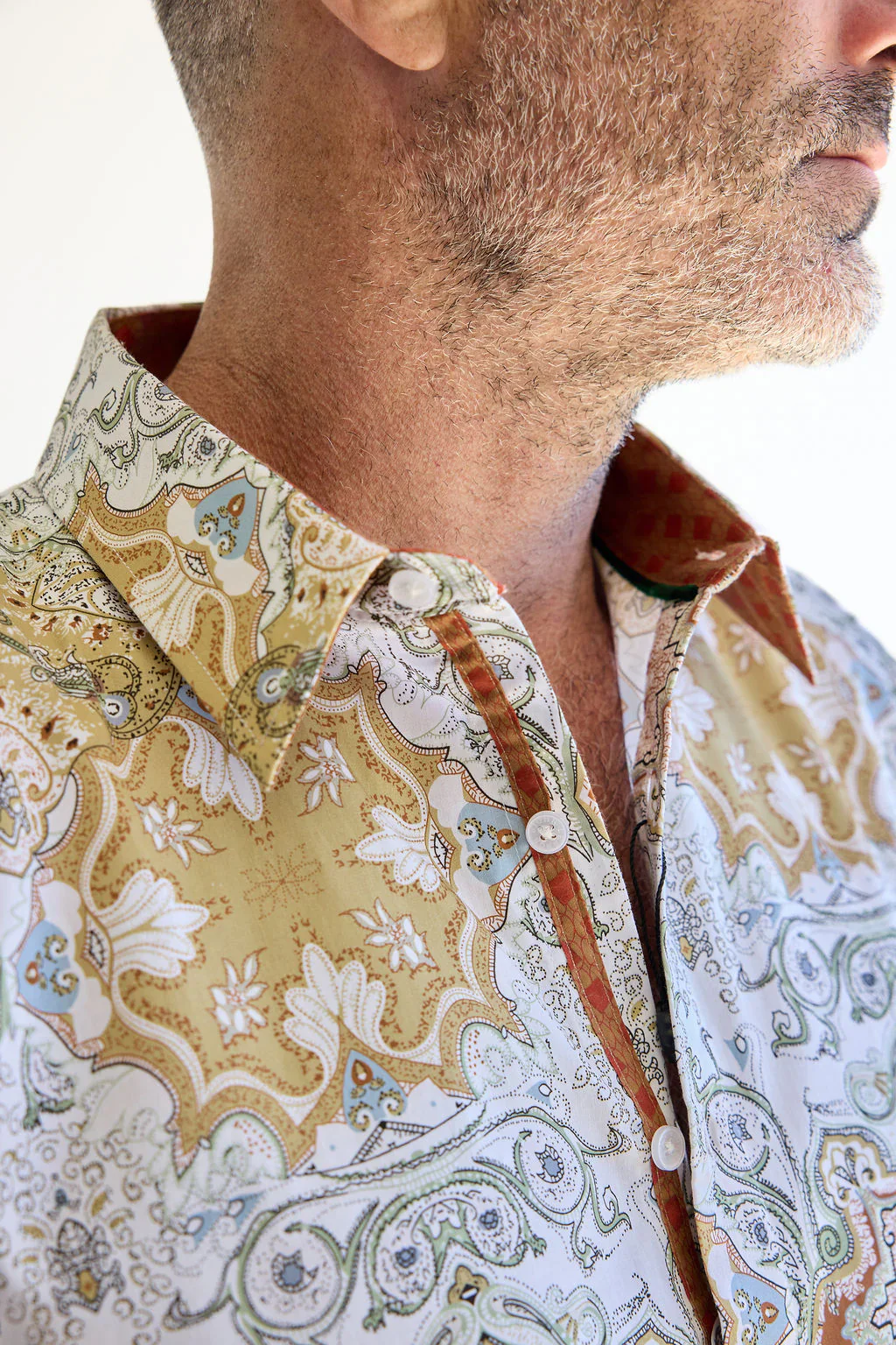 ENGLISH LAUNDRY Mens Crewe Long Sleeve Paisley Shirt in Ecru - Image 3