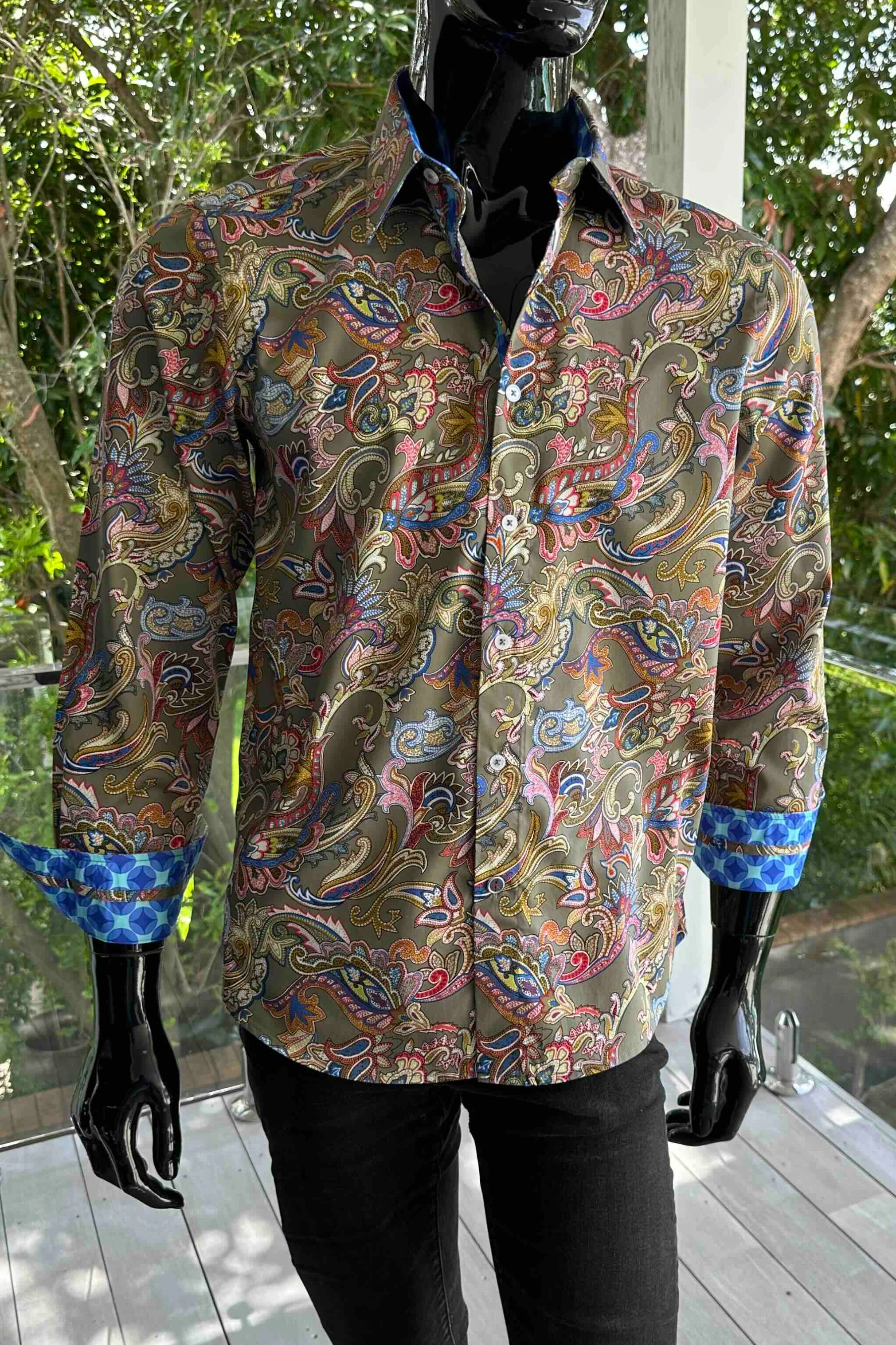 ENGLISH LAUNDRY Mens Villa Long Sleeve Shirt in Jungle Paisley - Image 11