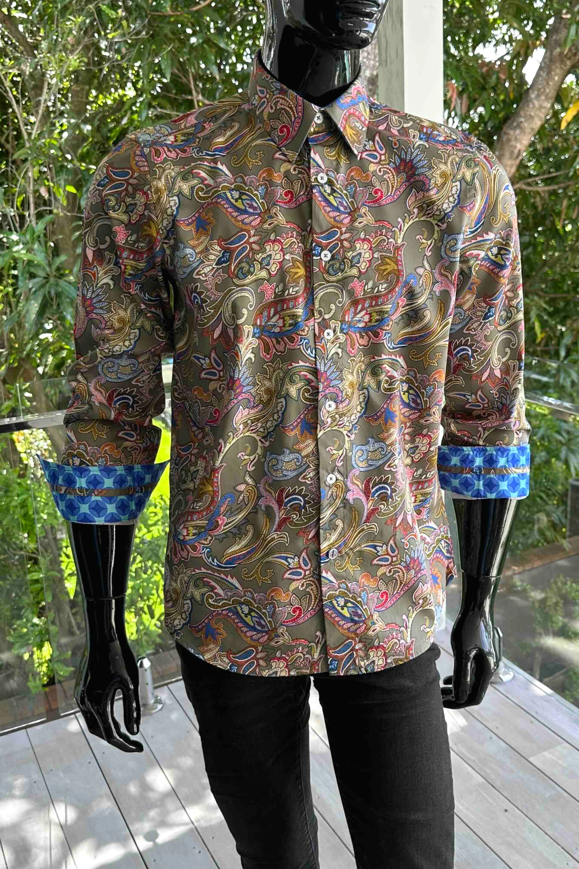 ENGLISH LAUNDRY Mens Villa Long Sleeve Shirt in Jungle Paisley - Image 9