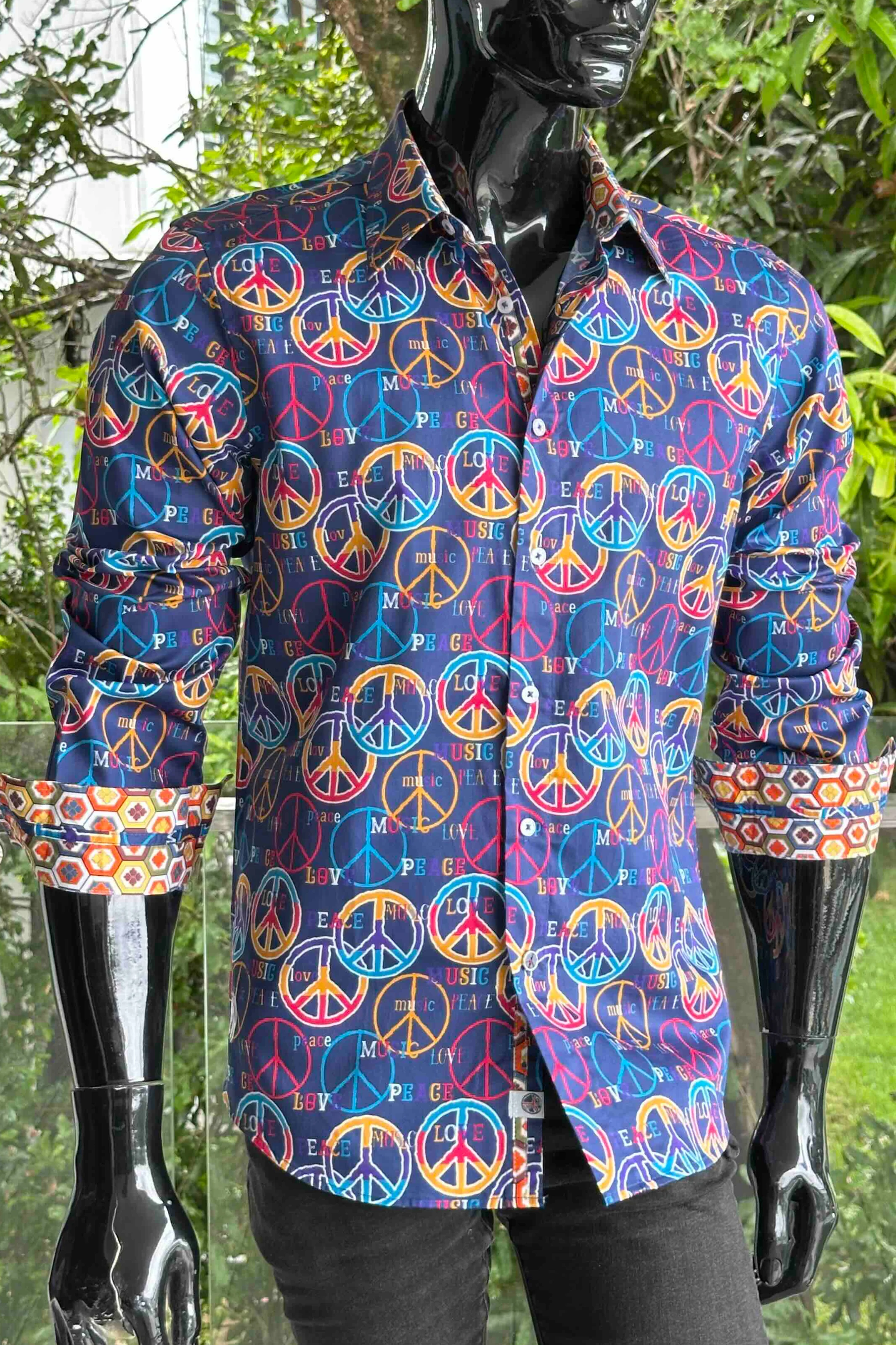 ENGLISH LAUNDRY Mens Wembly Long Sleeve Shirt in Peace Print - Image 8