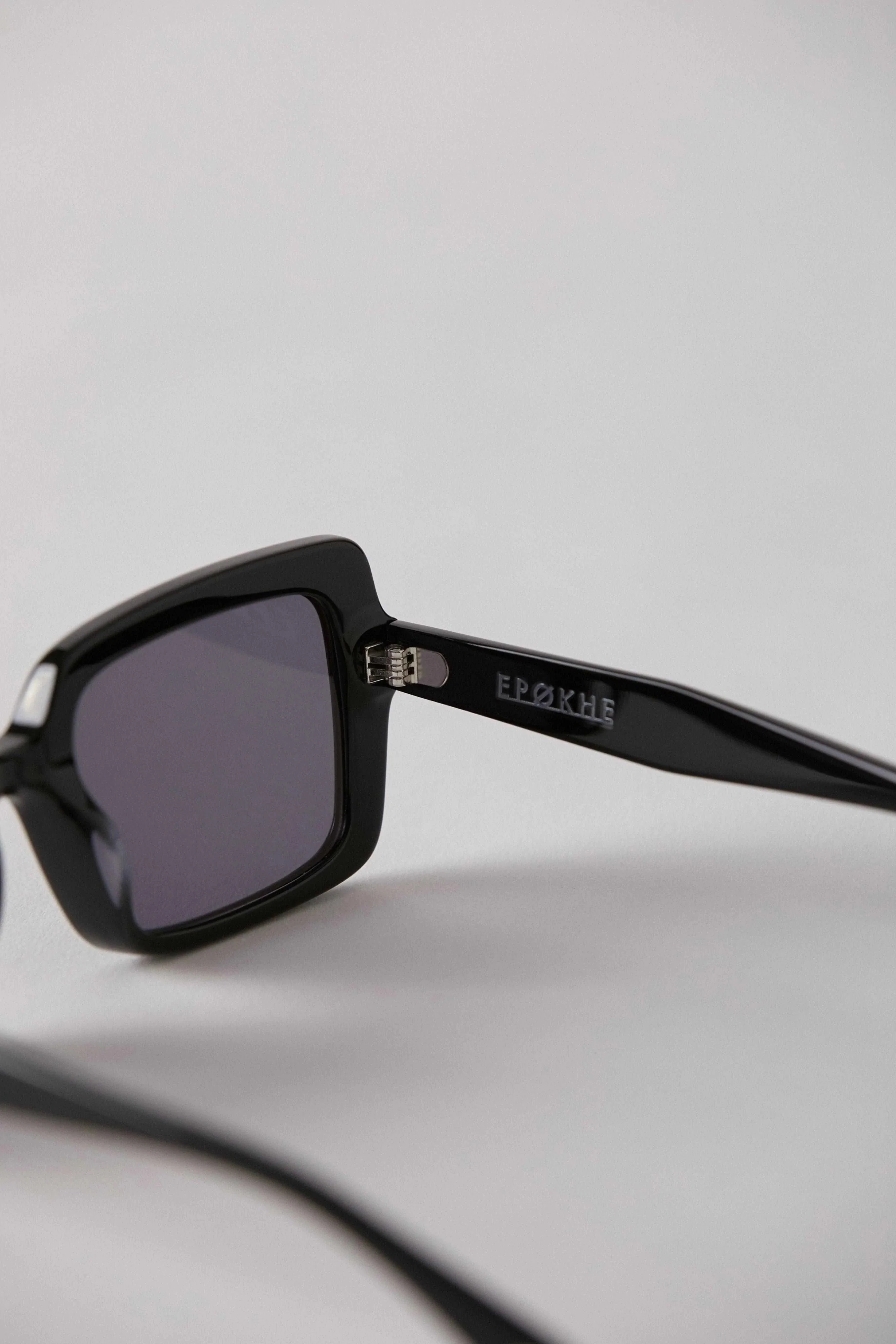 EPOKHE Lou Sunglasses Black Polished - Black - Image 5