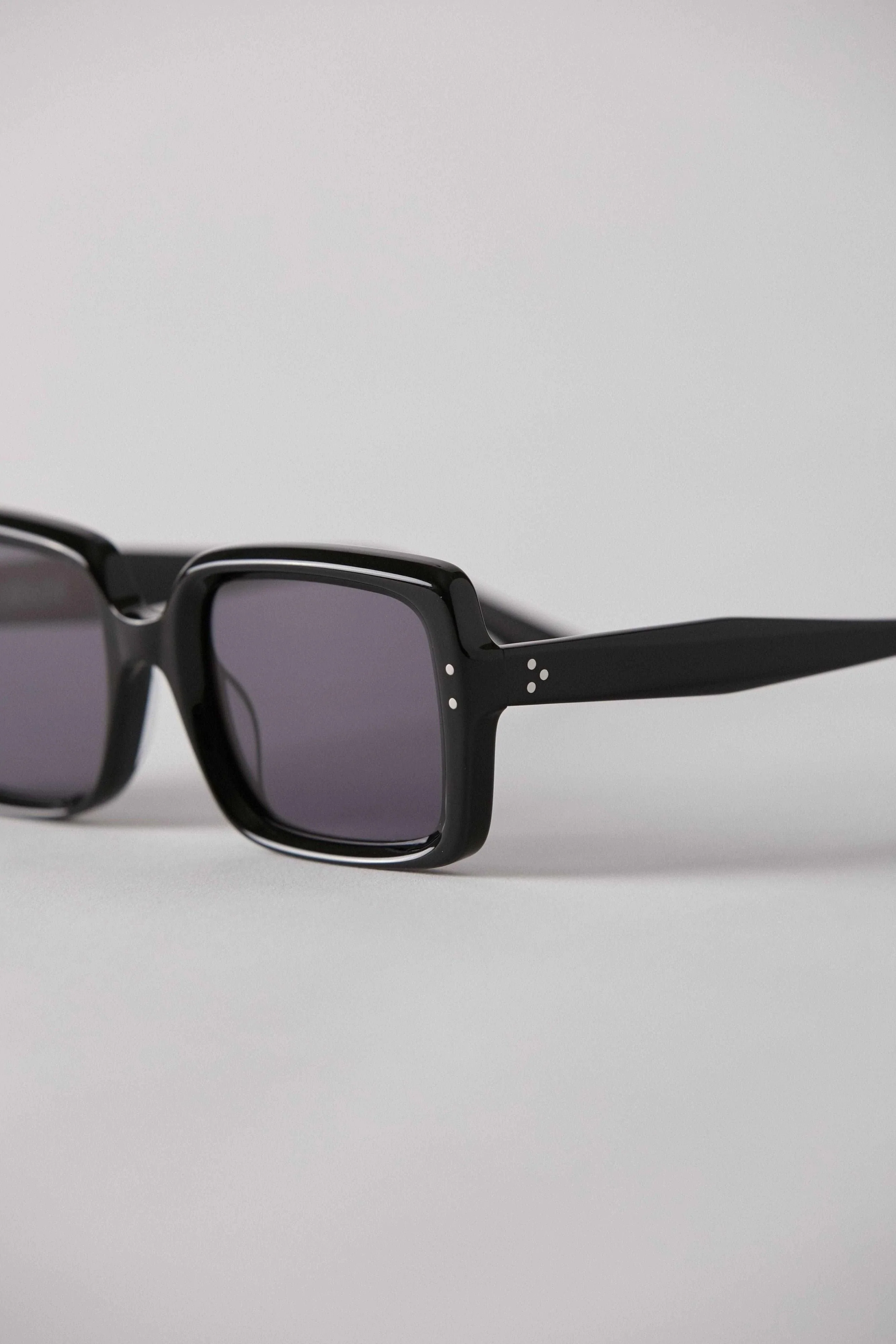 EPOKHE Lou Sunglasses Black Polished - Black - Image 7