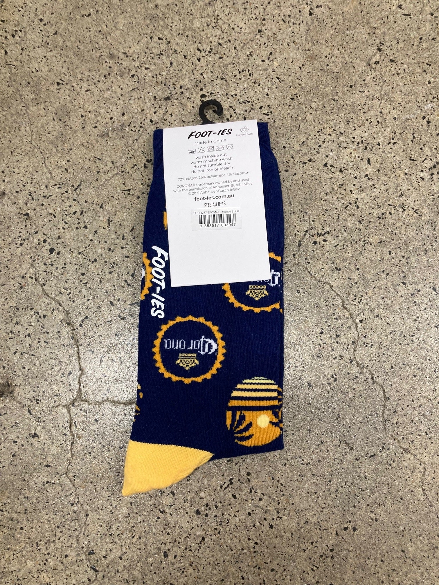 FOOT-ies Corona Socks Sunset & Bottle Tops - Navy - Image 2
