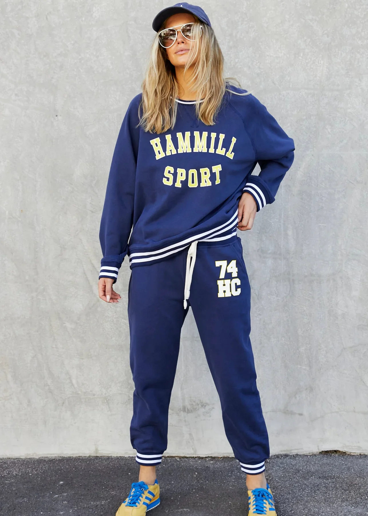 HAMMILL & CO Womens 74 Hammill Sport Sweat in Navy - Image 6