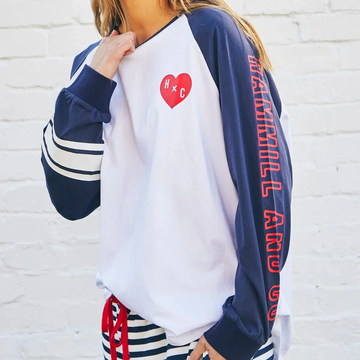 HAMMILL & CO Womens Retro Heart Long Sleeve Tee in White Navy - Image 3