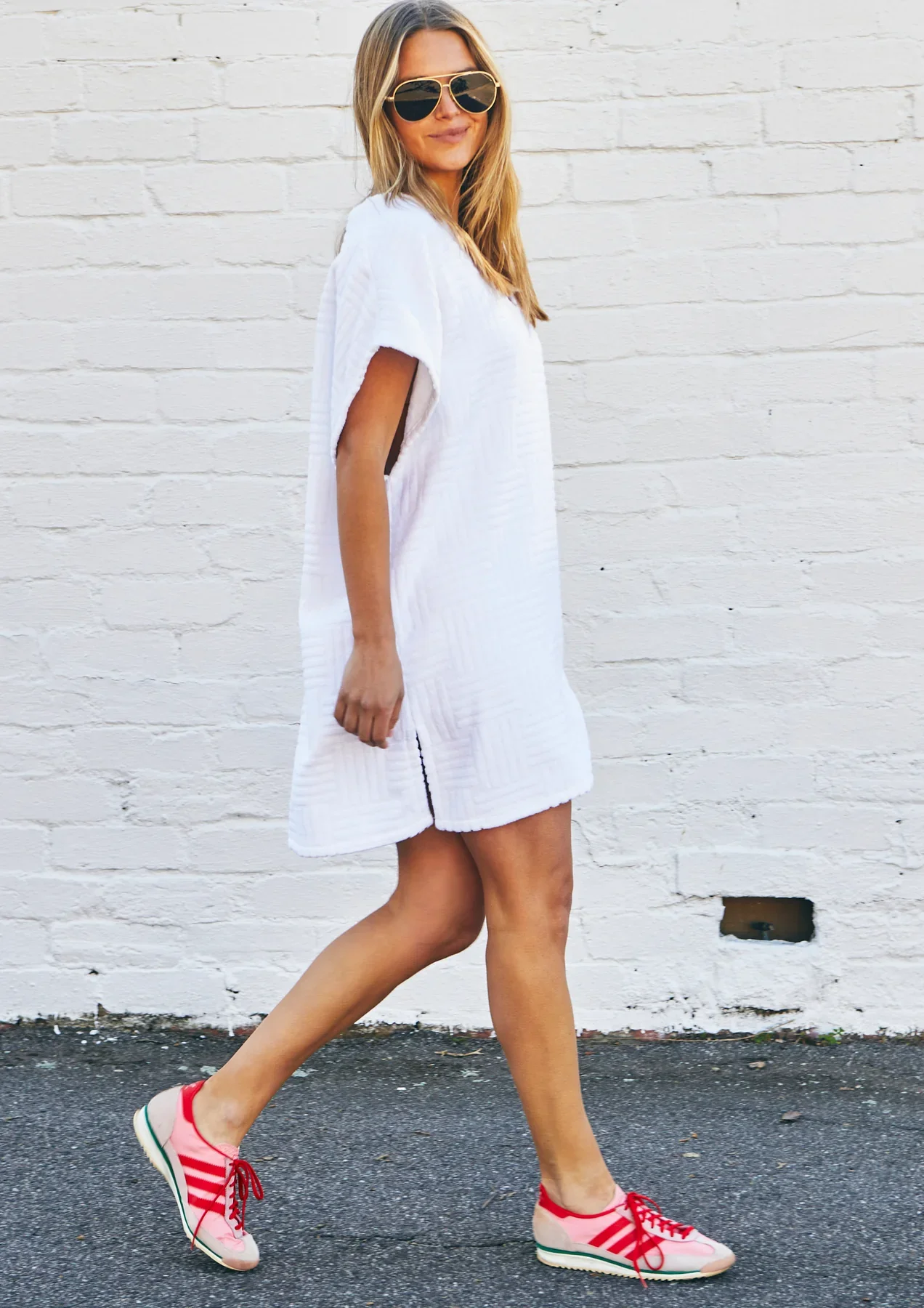 HAMMILL & CO Womens Salt & Sunshine Towelling Cover Up Dress in White - Image 4