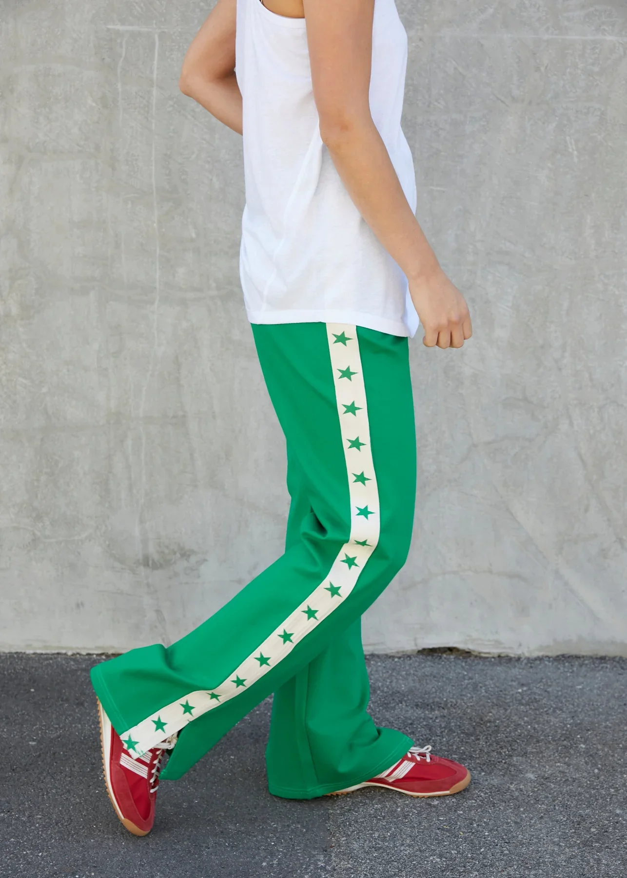 HAMMILL & Co Womens Superstar Sport Pant in Green - Image 3
