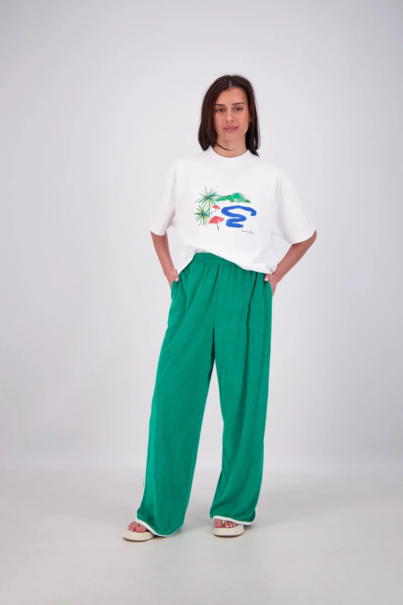 JASMINE ALEXA Womens Kuhio Pants in Green - Image 4