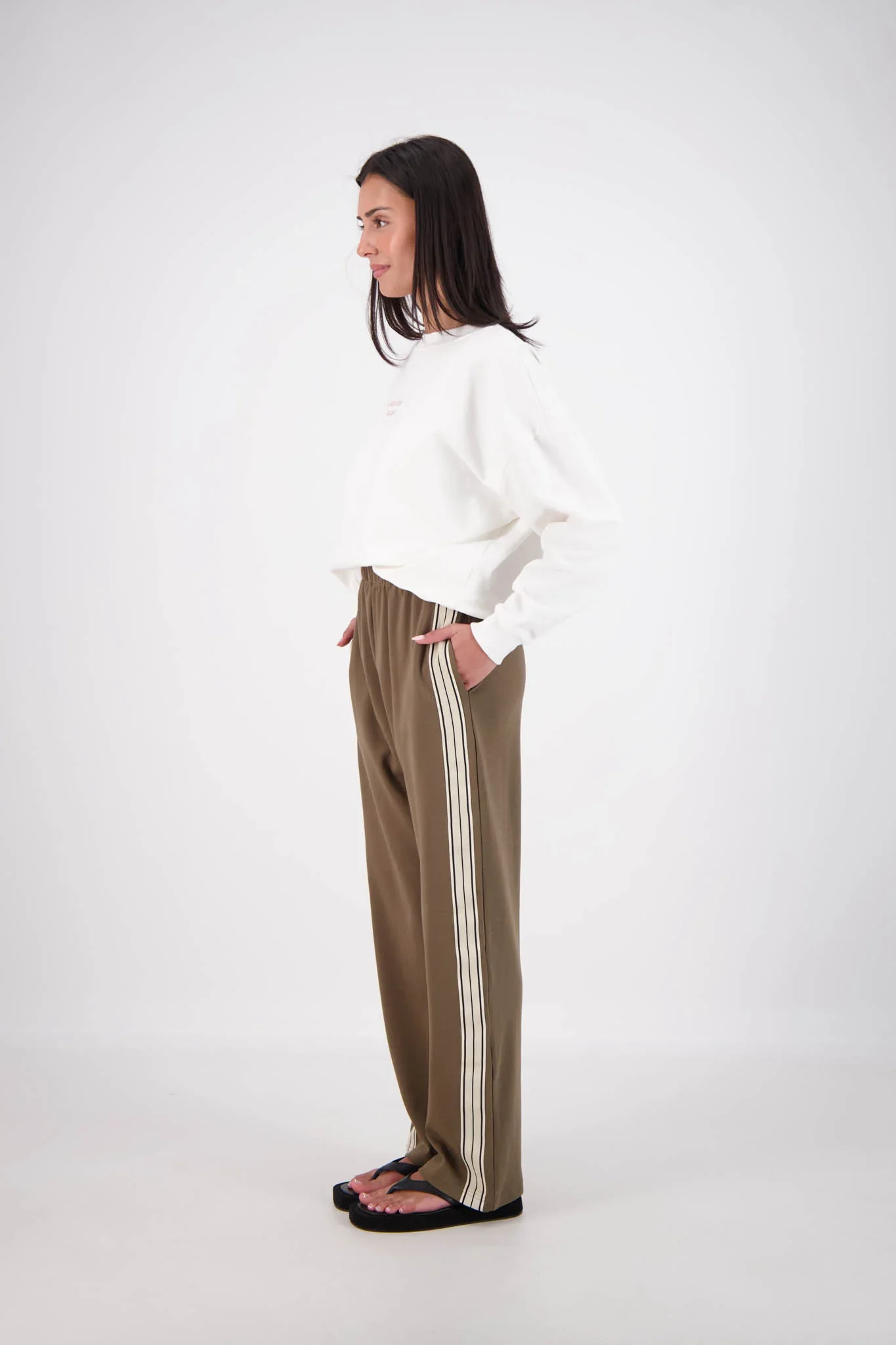 JASMINE ALEXA Womens Panarea Trackpants Olive - Image 3