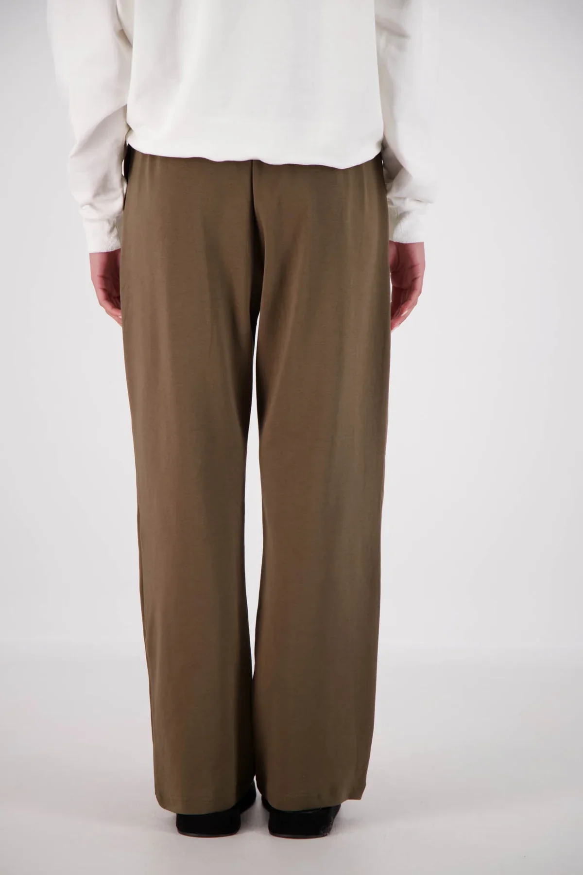 JASMINE ALEXA Womens Panarea Trackpants Olive - Image 8