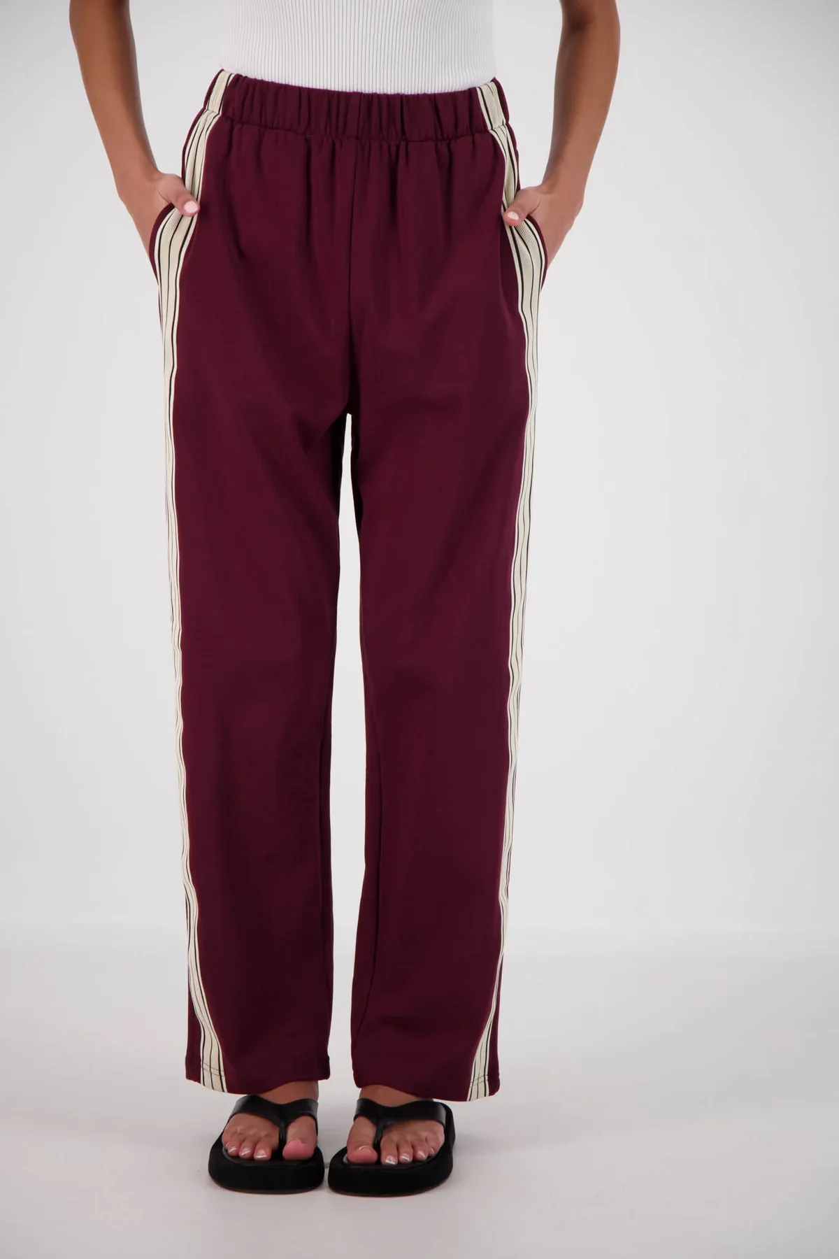 JASMINE ALEXA Womens Panarea Trackpants Plum - Image 10
