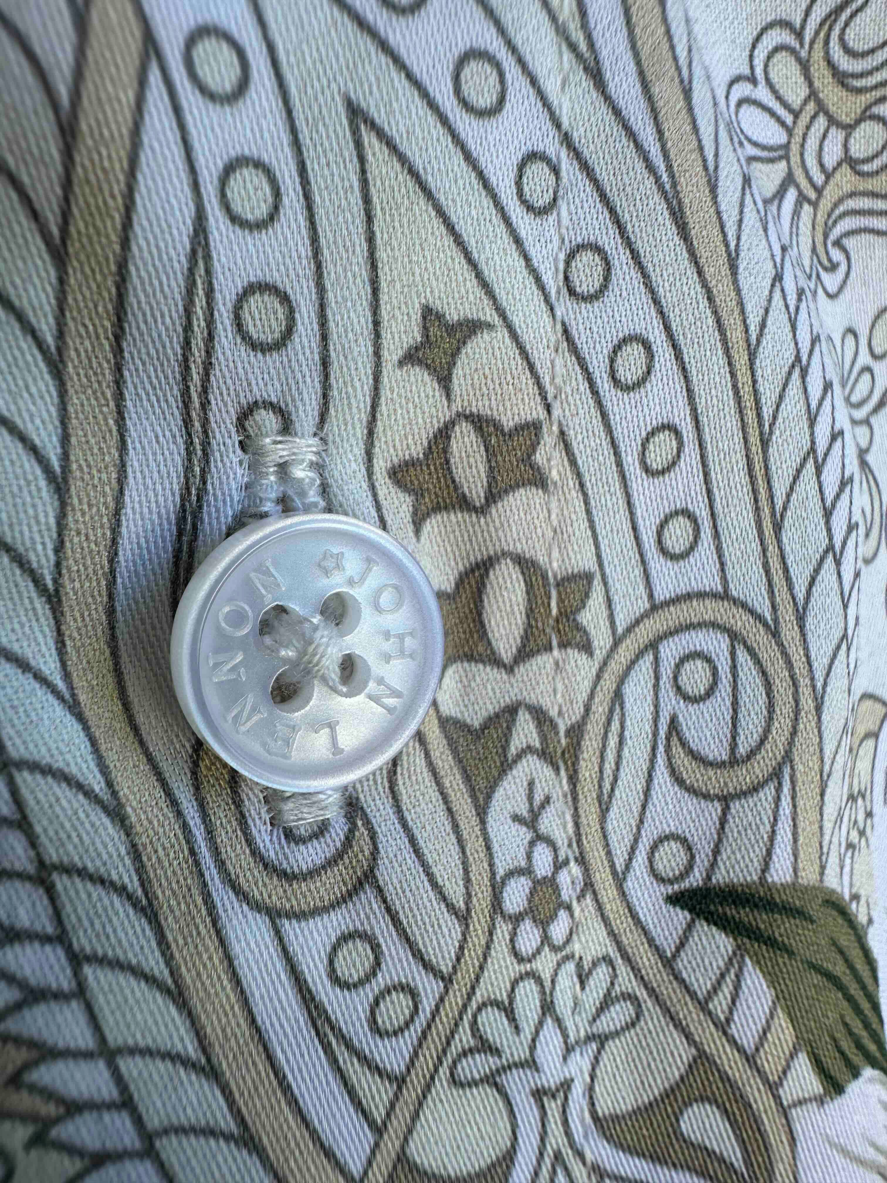 JOHN LENNON Mens Lewes Short Sleeve Paisley Shirt in Amber - Image 7