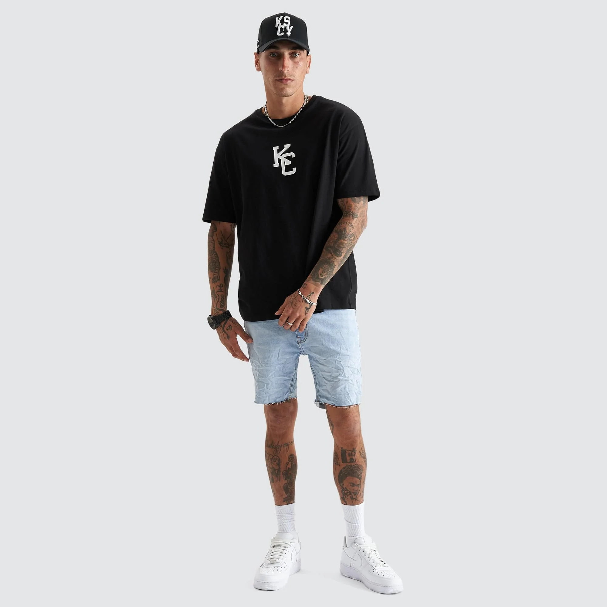 KISS CHACEY Mens Fresno Heavy Box Fit Tee - Black - Image 6
