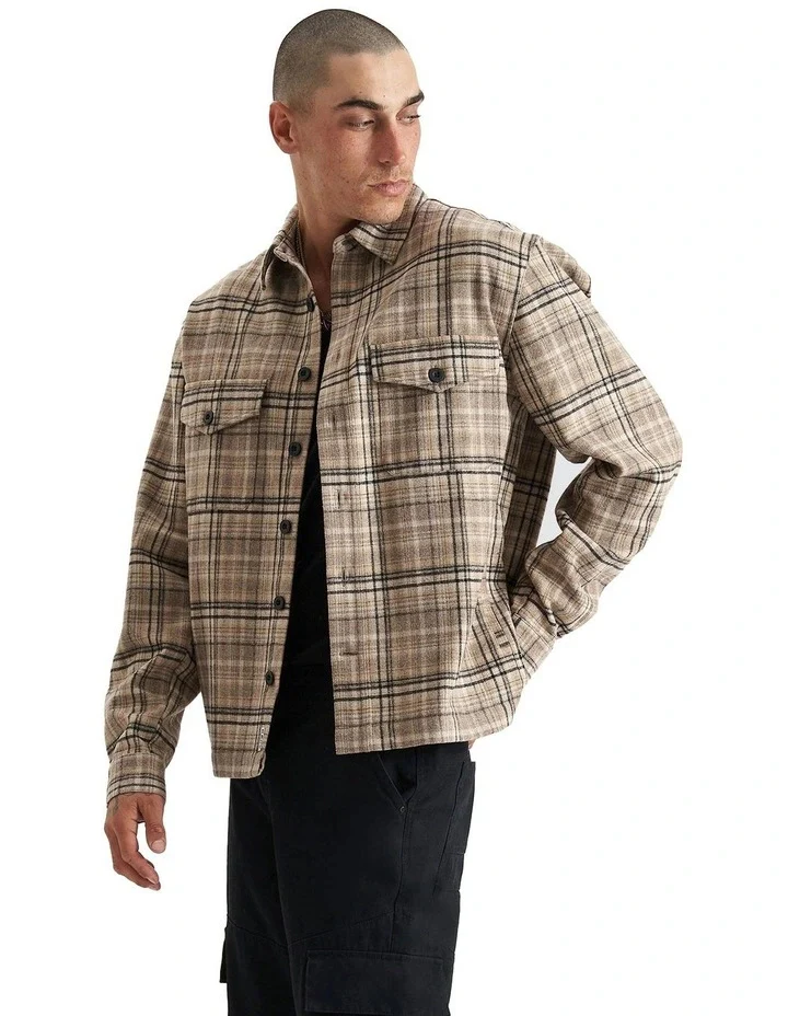 KISS CHACEY Mens Ingenuity Relaxed Overshirt - Cloud Dancer Check - Image 2