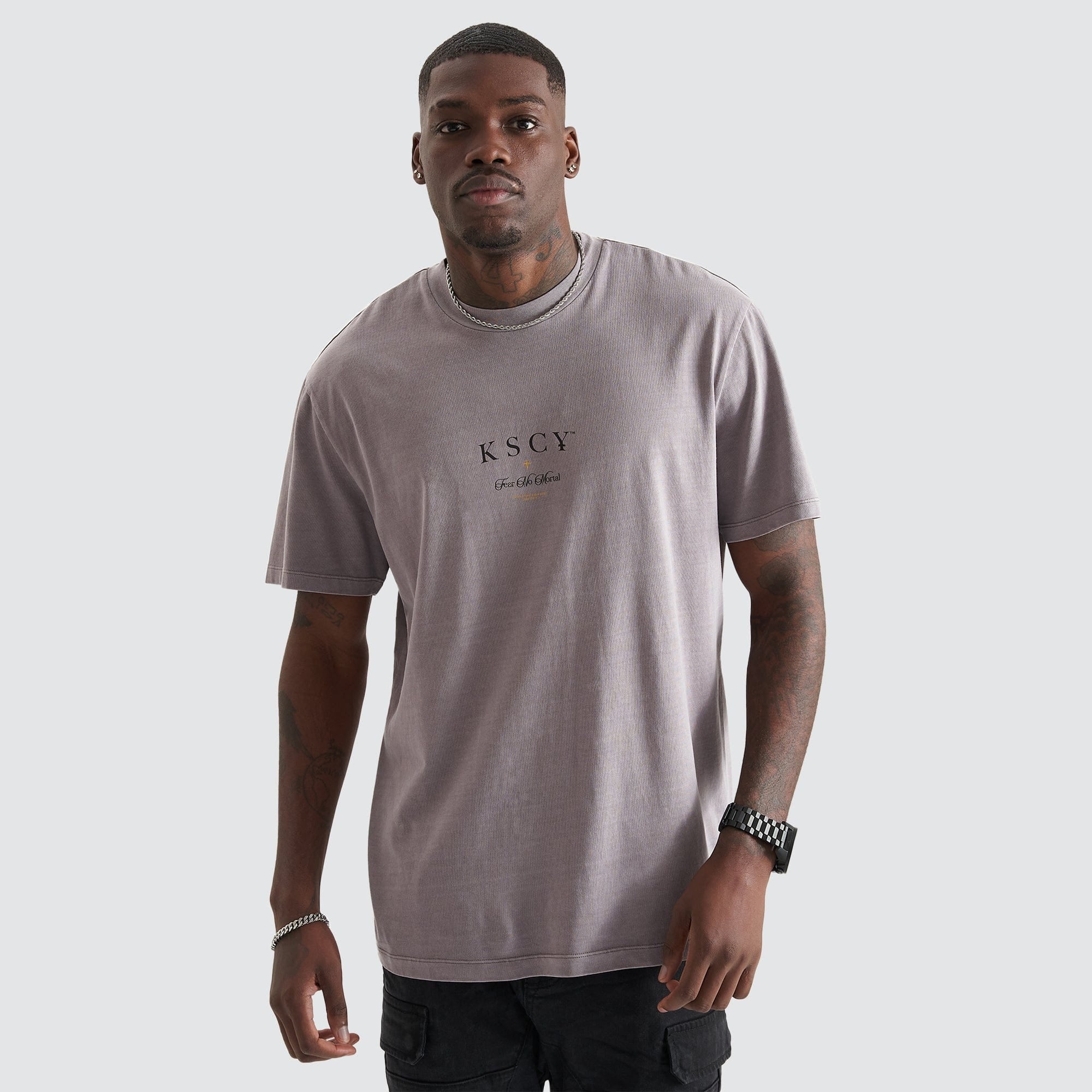 KISS CHACEY Mens Mercia Relaxed Tee Shirt - Pigment Cinder - Image 8