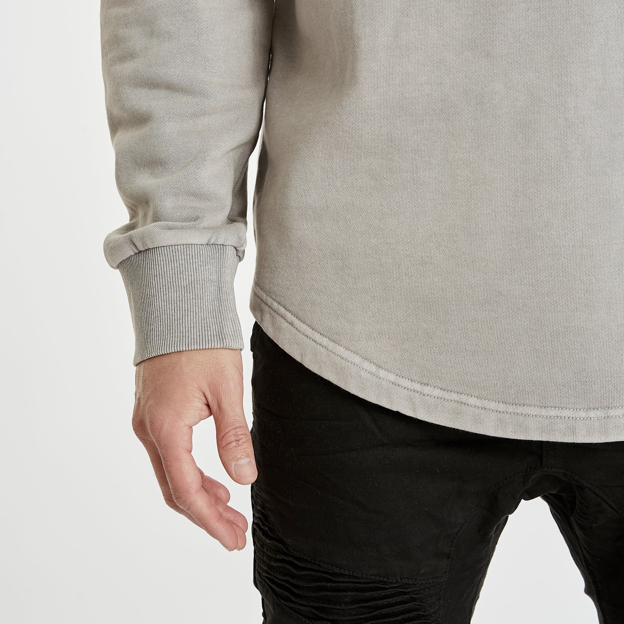KISS CHACEY Mens Palomae Dual Curved Hem Sweater Pigment Gull - Image 3