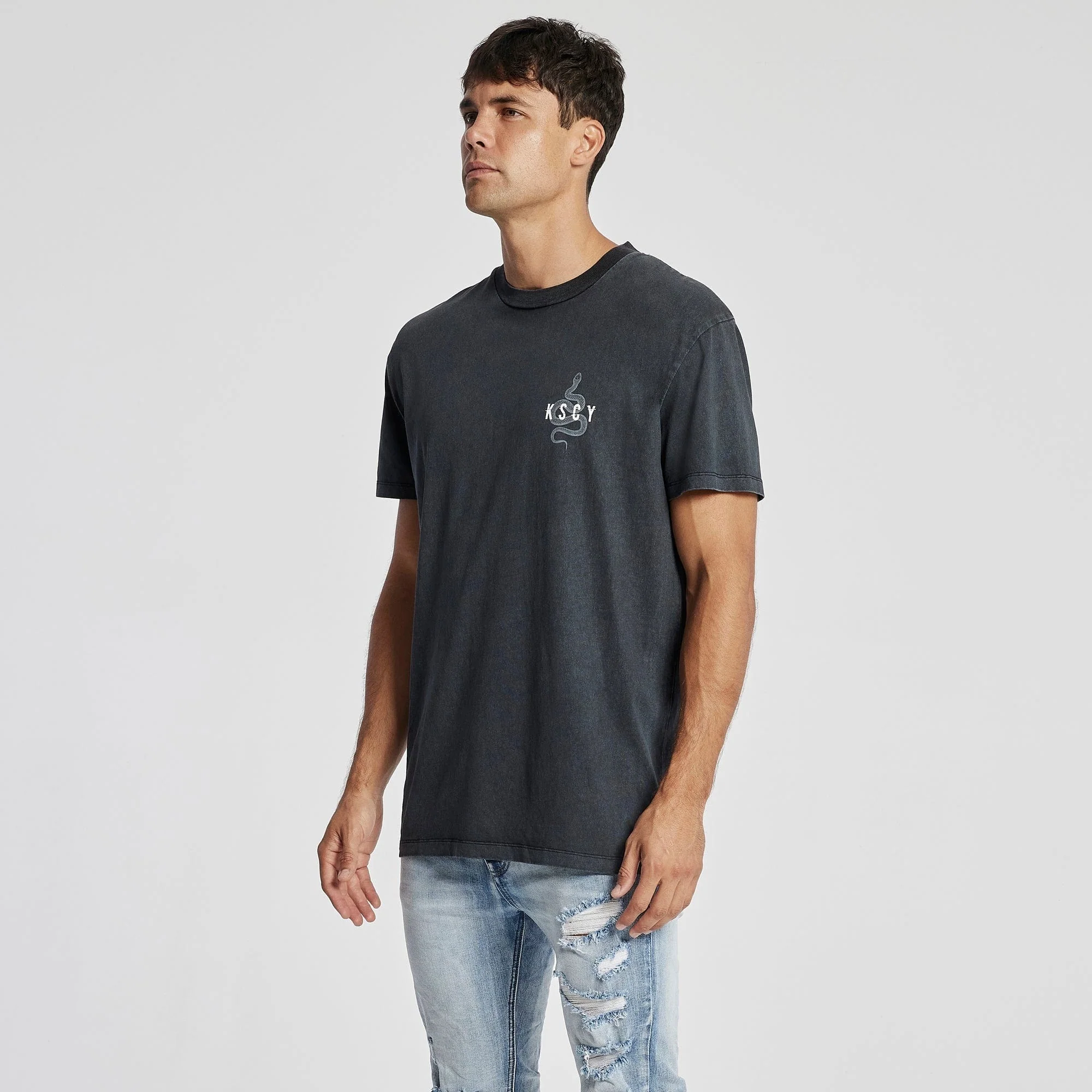 KISS CHACEY Mens Poison Relaxed Tee Shirt Pigment Black - Image 7