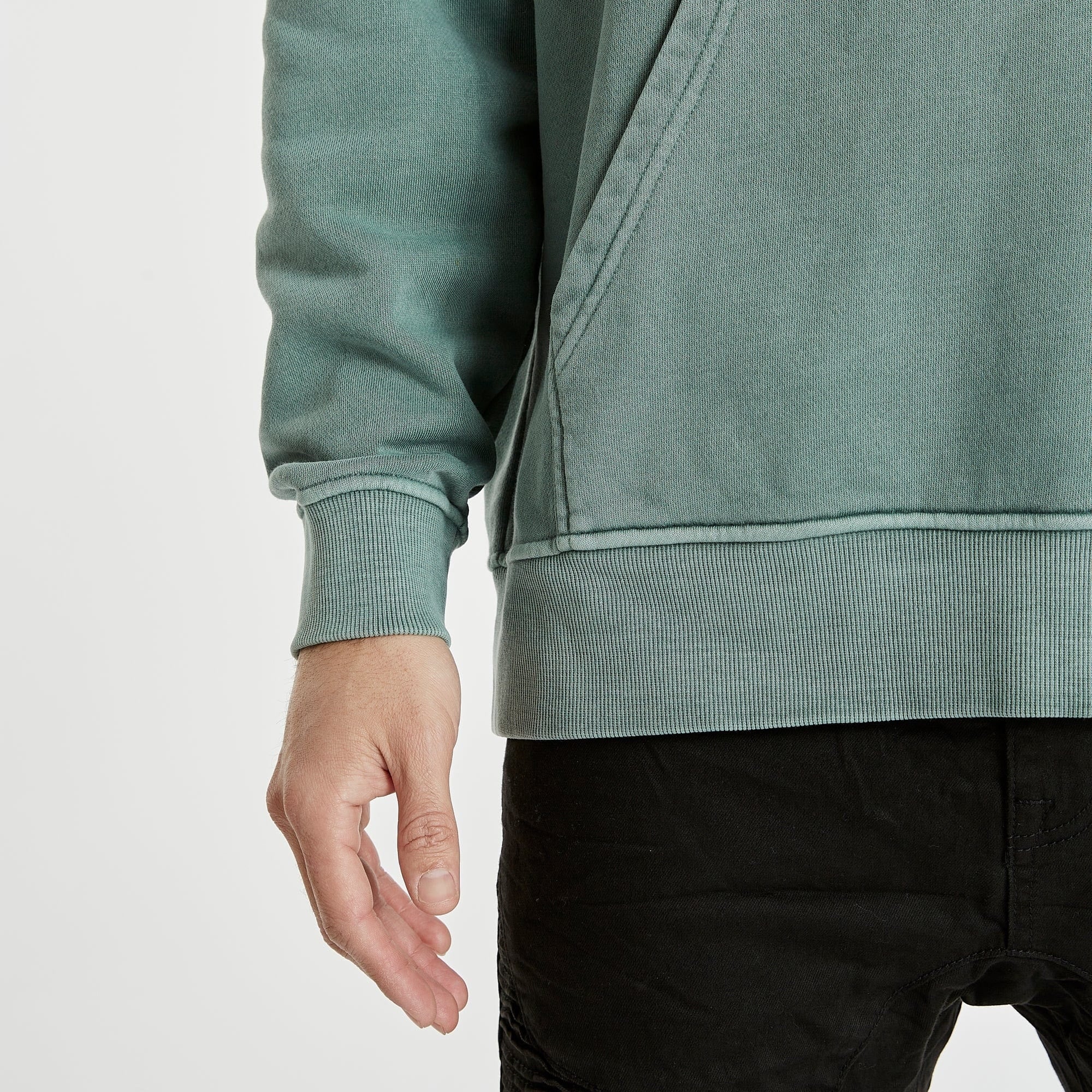 KISS CHACEY Mens Truxton Relaxed Hooded Sweater Pigment Silver Pine - Image 3