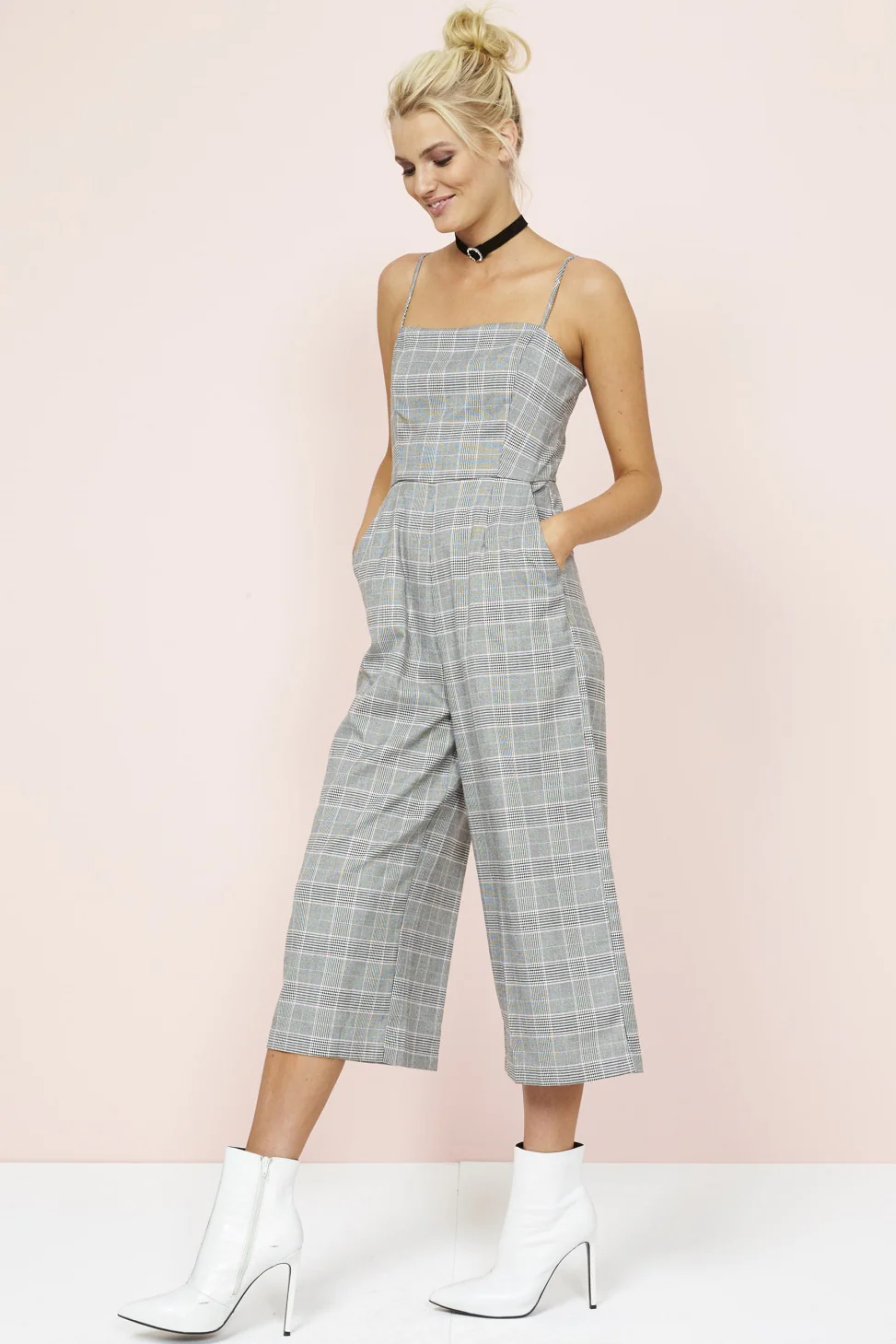 MinkPink POWER TRIP CROPPED CHECK JUMPSUIT - Grey Check - Image 3