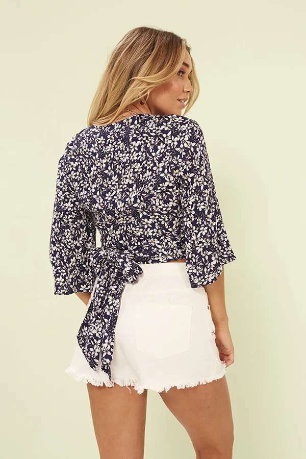 MinkPink WILD AZALEA DITSY WRAP TOP - Floral Print - Image 4
