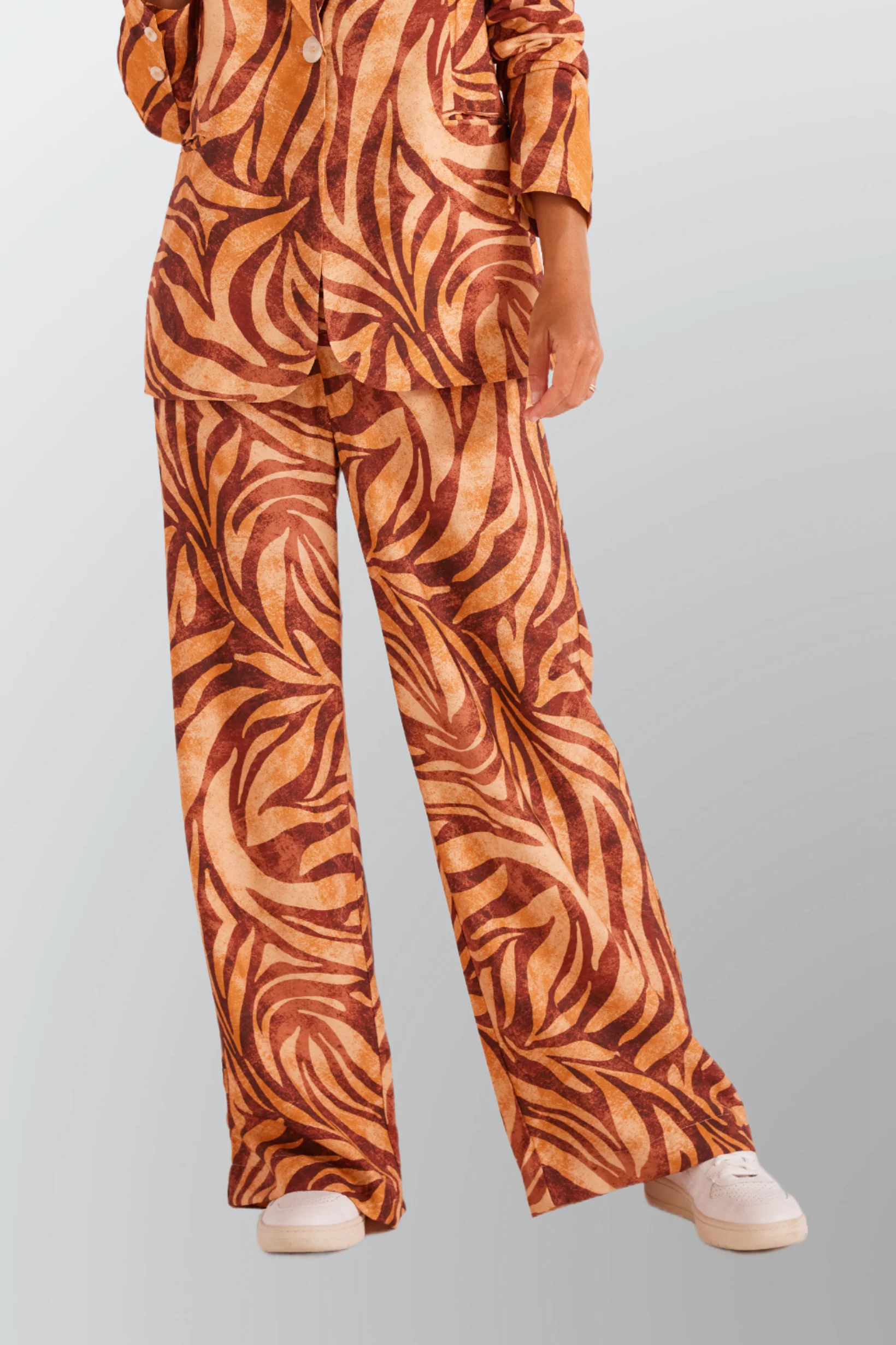 MINKPINK Womens Goldie Wide Leg Pants - Animal Print - Image 2