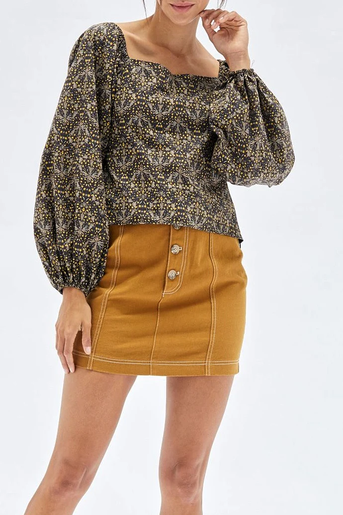 MINKPINK Womens Yasamin Puff Sleeve Top - Black/Gold - Image 2