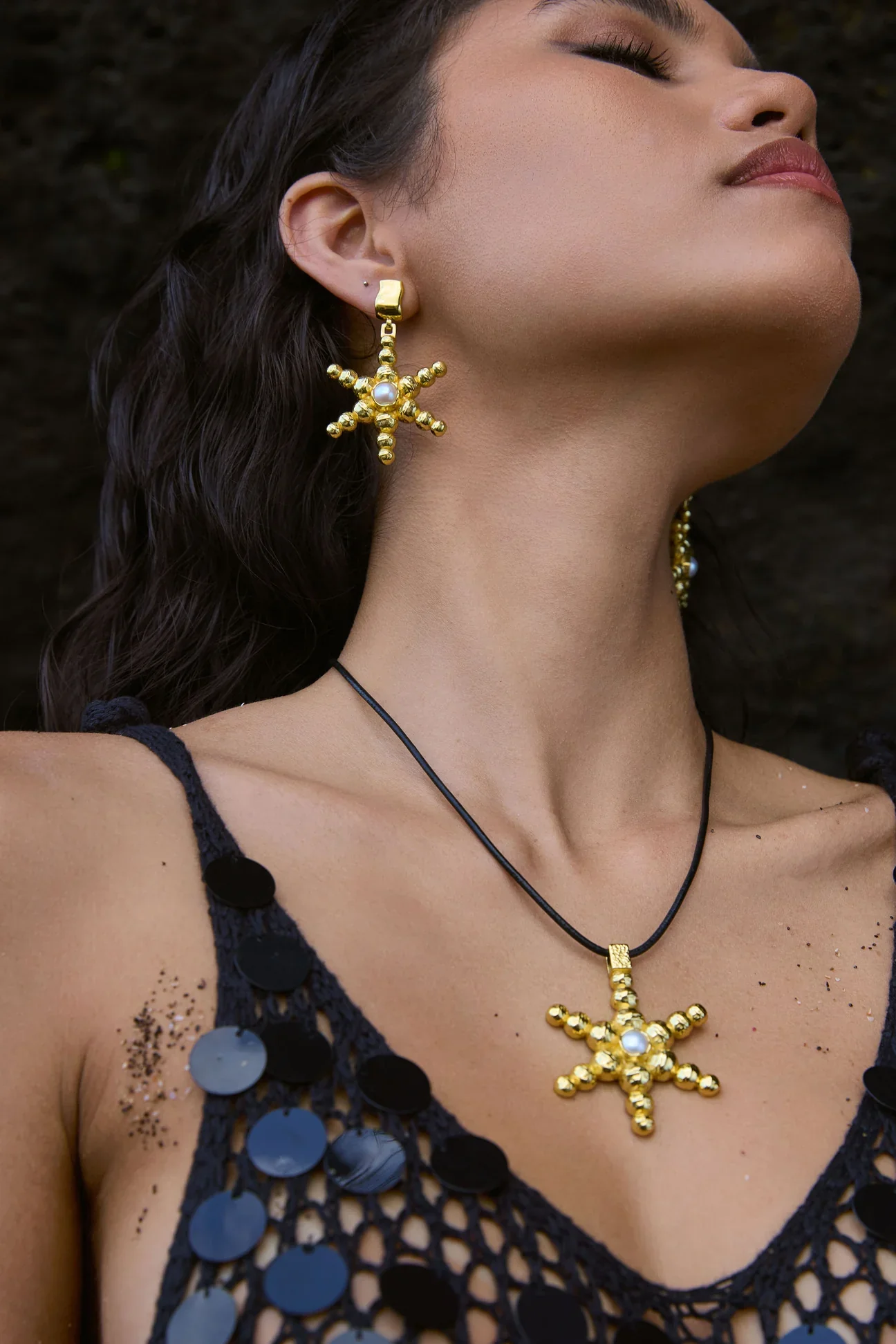 MOUNTAIN & MOON Womens Thea Earrings - Gold Pearl - Image 3