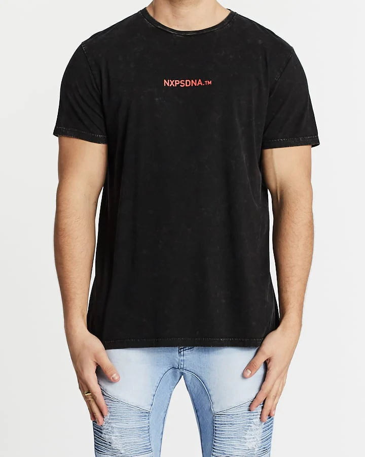 Nena Pasadena MENS ALL THE STARS SCOOP BACK TEE - ACID BLACK - Image 2